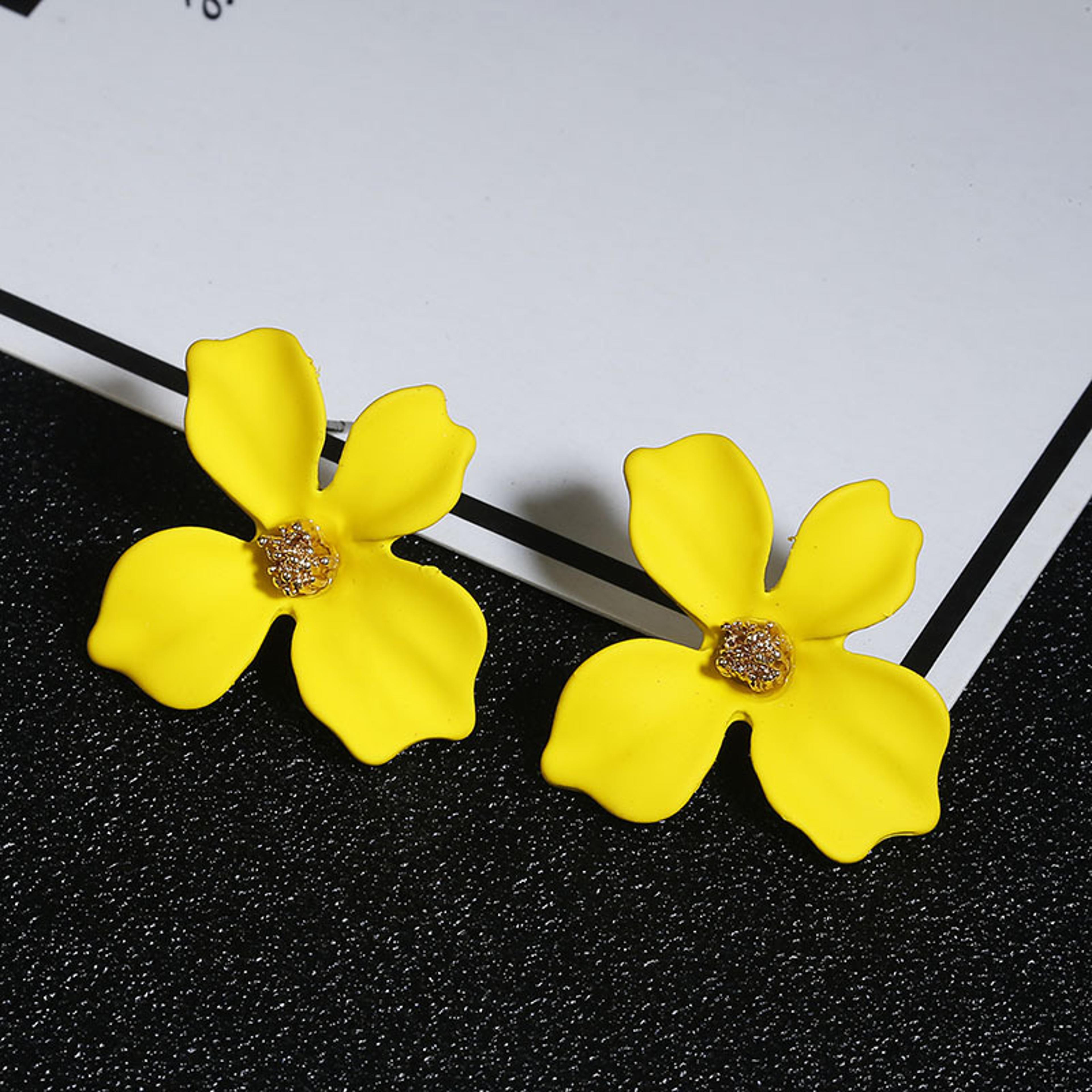 White Orange Floral Statement Stud Earrings For Women Flower Stud Earrings Statement Earrings Weddi 5
