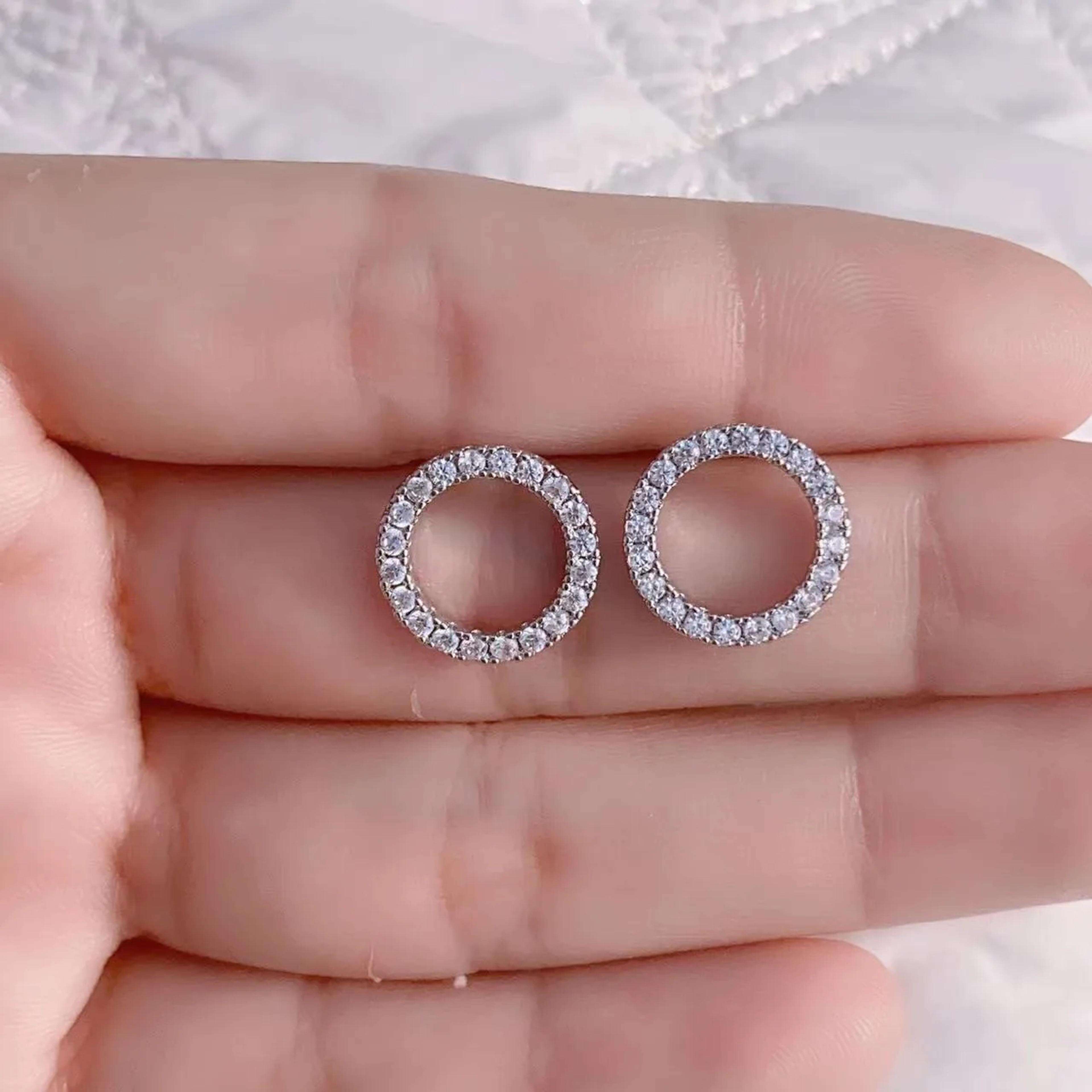 Minimalist Crystal Stud Earrings Gold Color Small Circle Earrings For Everyday  Party Wear 6