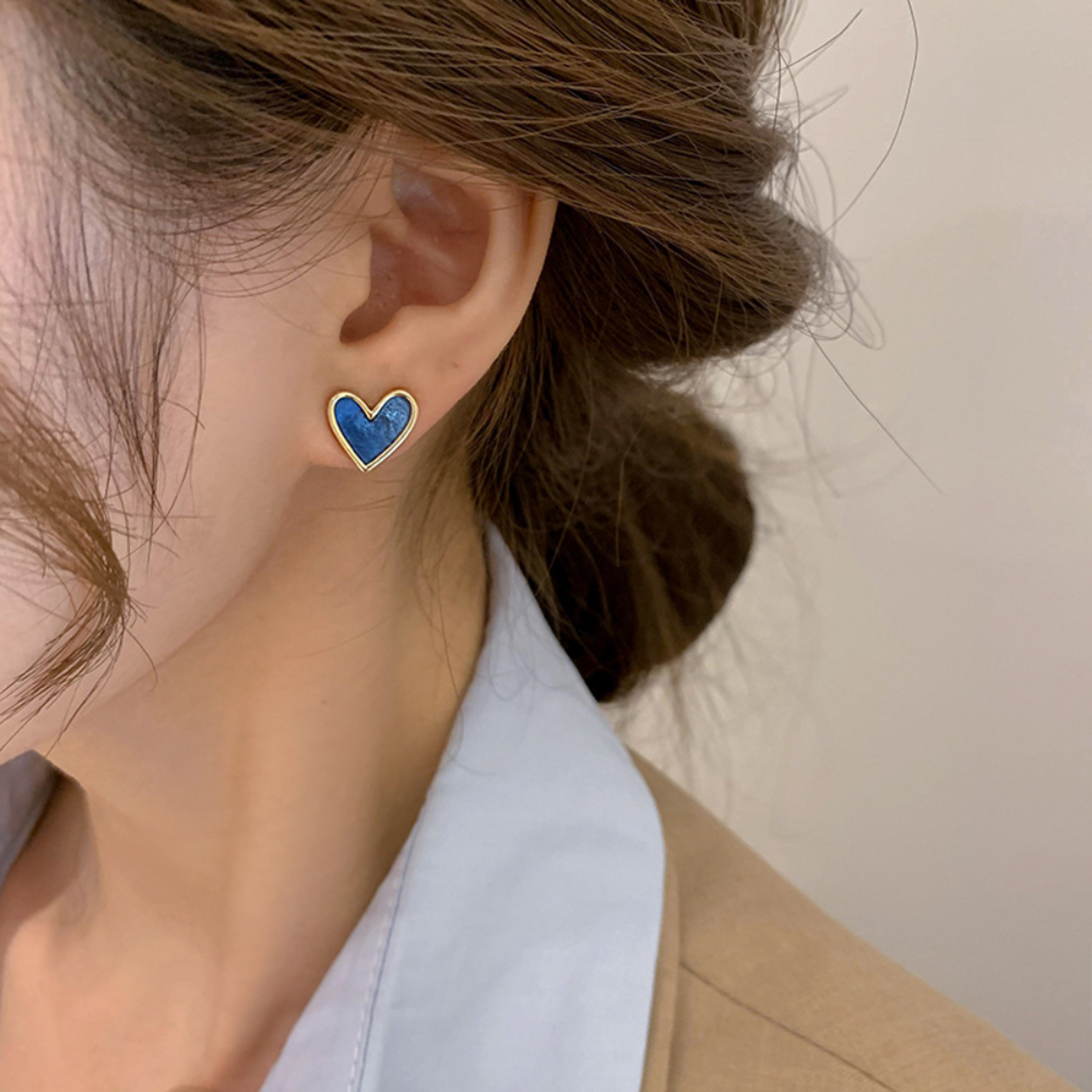 Cute Heart Stud Earrings Blue  Pink Glazed Love Earrings For Women  Girls 2