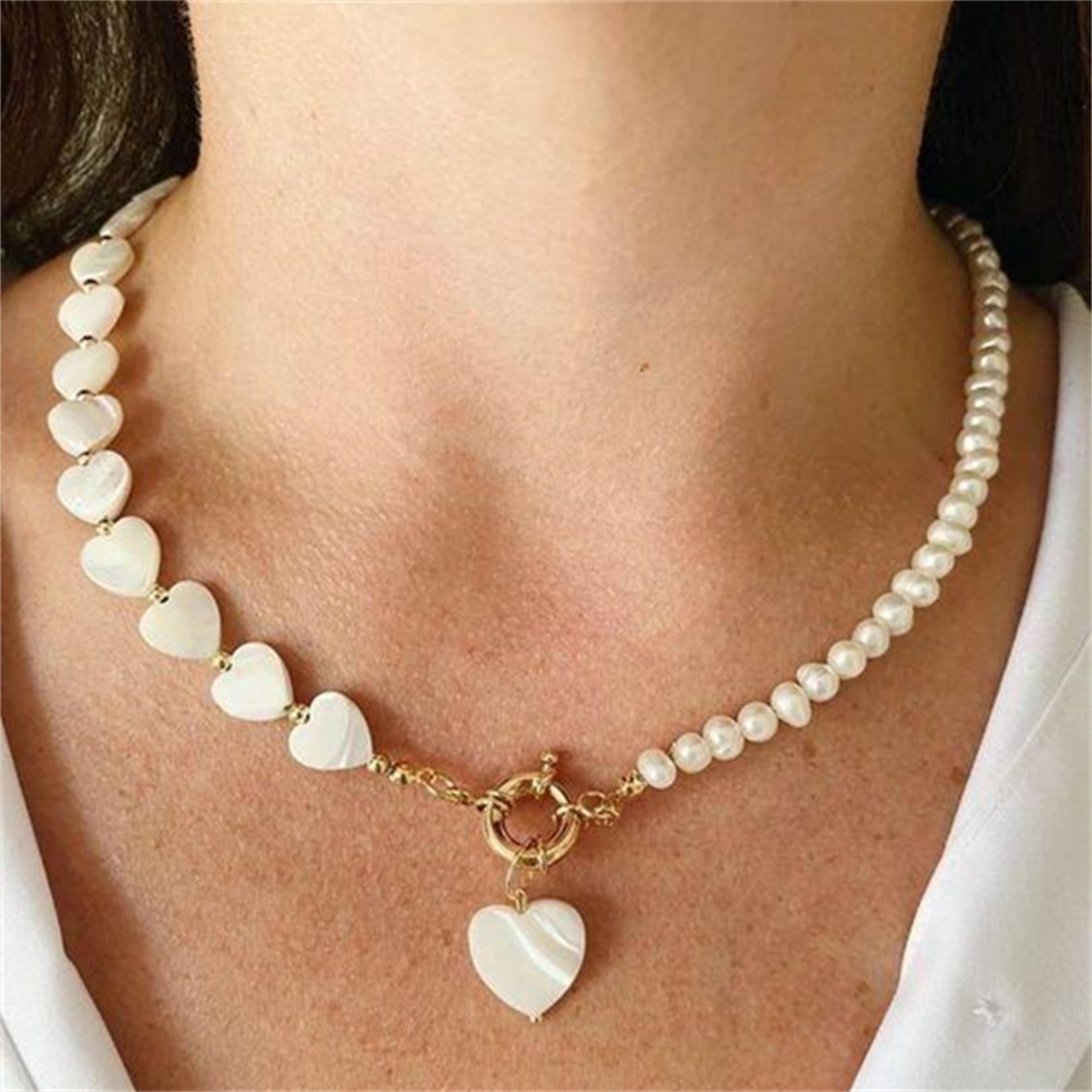 Elegant Black Heart Necklace With Crystal Beads Minimalist Womens Heart Pendant Gift 1