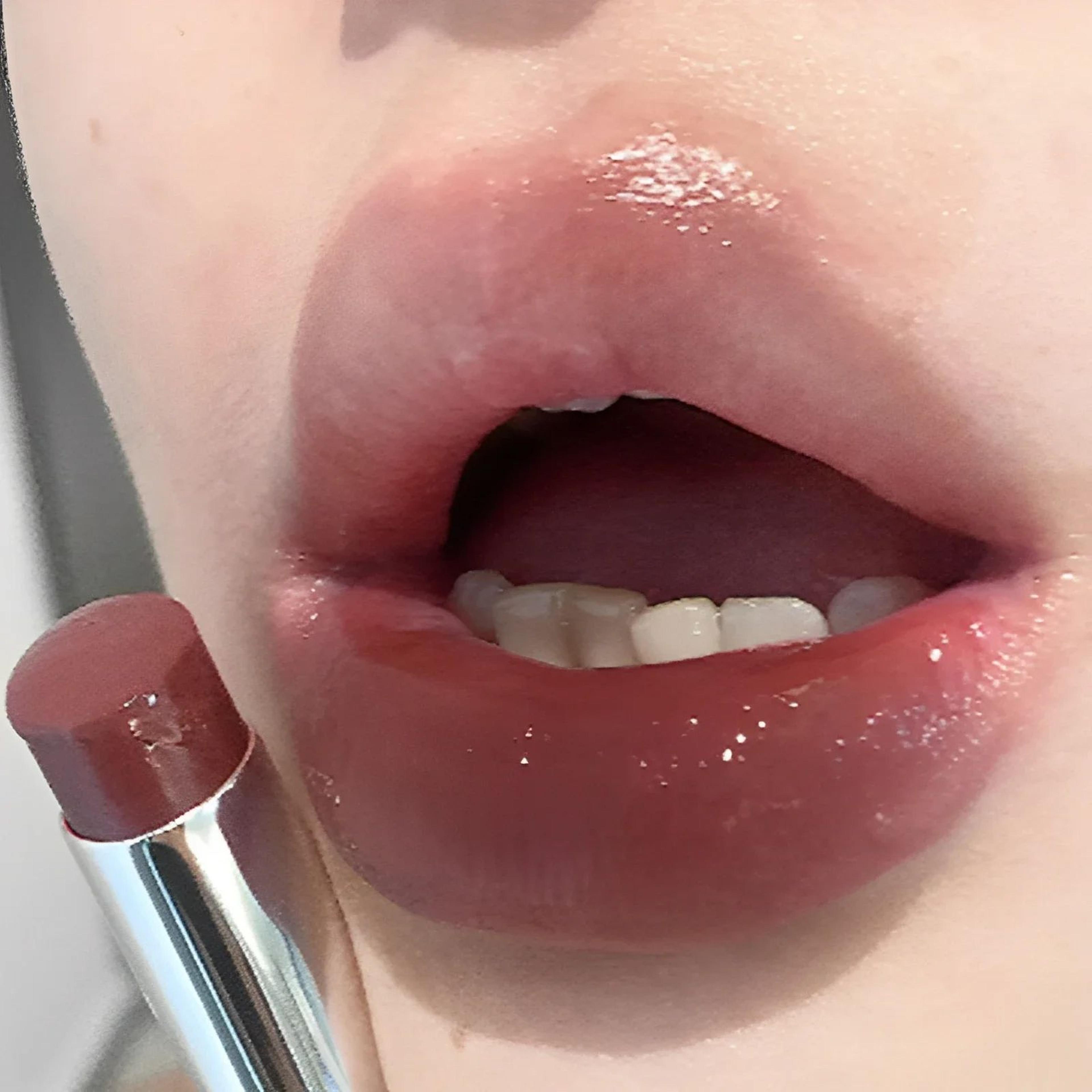 Black Brown Honey Lipstick Nourishing Moisturizing Lasting Non Stick Cup Tinted Lip Balm Plumper Fo 3
