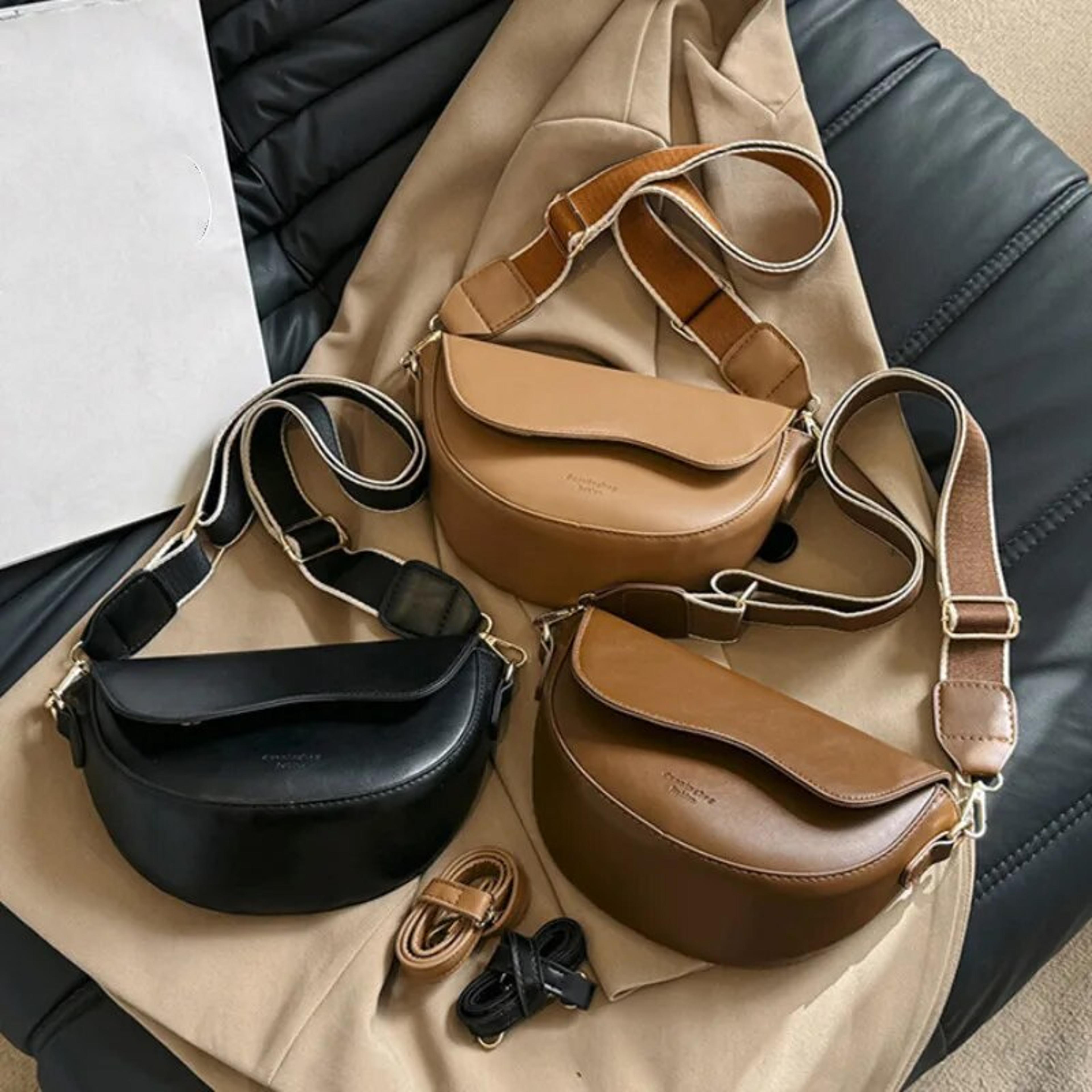 Vintage PU Leather Saddle Bag With Wide Strap Fashionable Crossbody Shoulder Bag 1