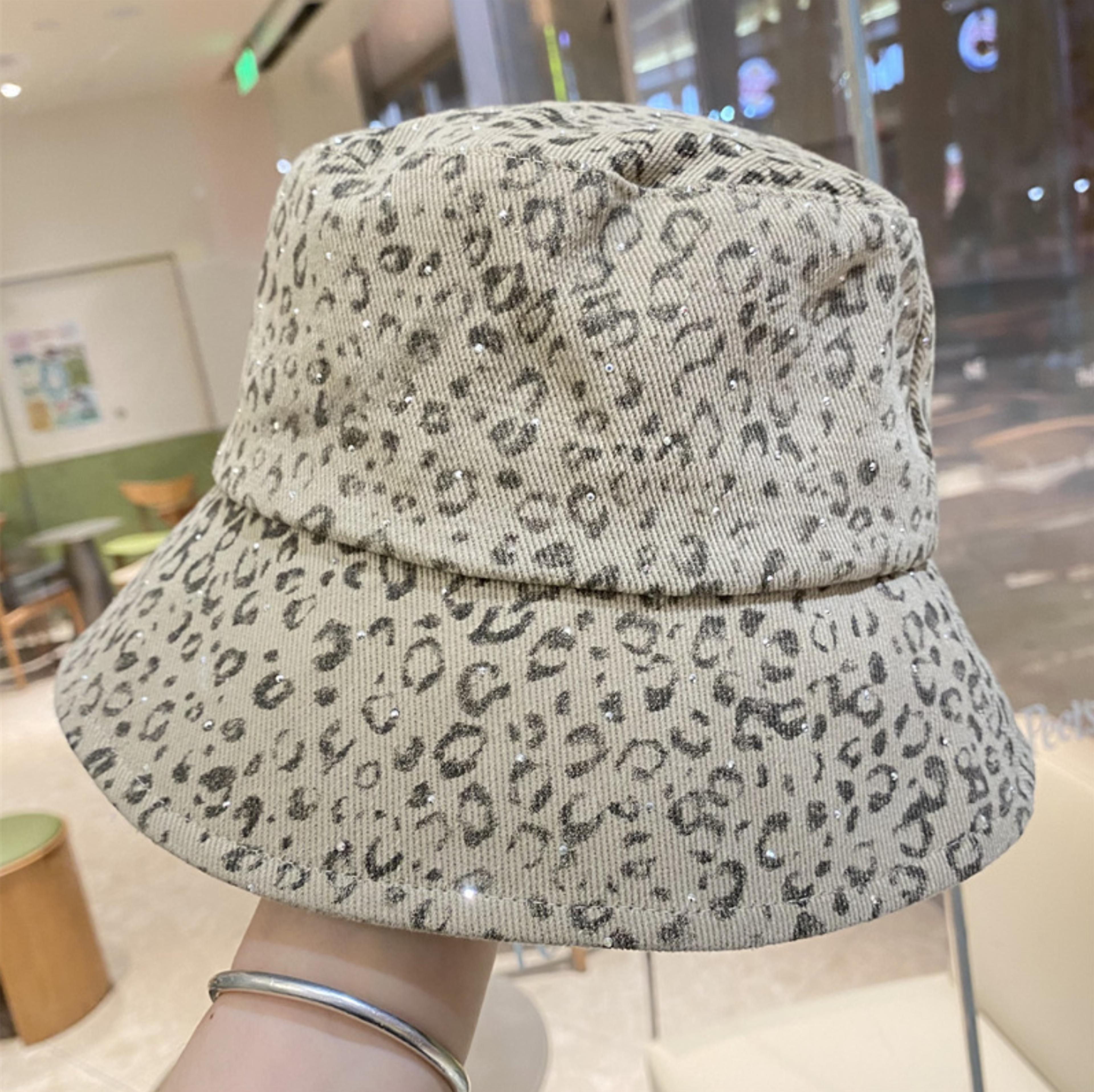 Luxury Leopard Print Wide Brim Sun Hat With Sparkling Rhinestone Detail Chic Leopard Print Bucket H 7