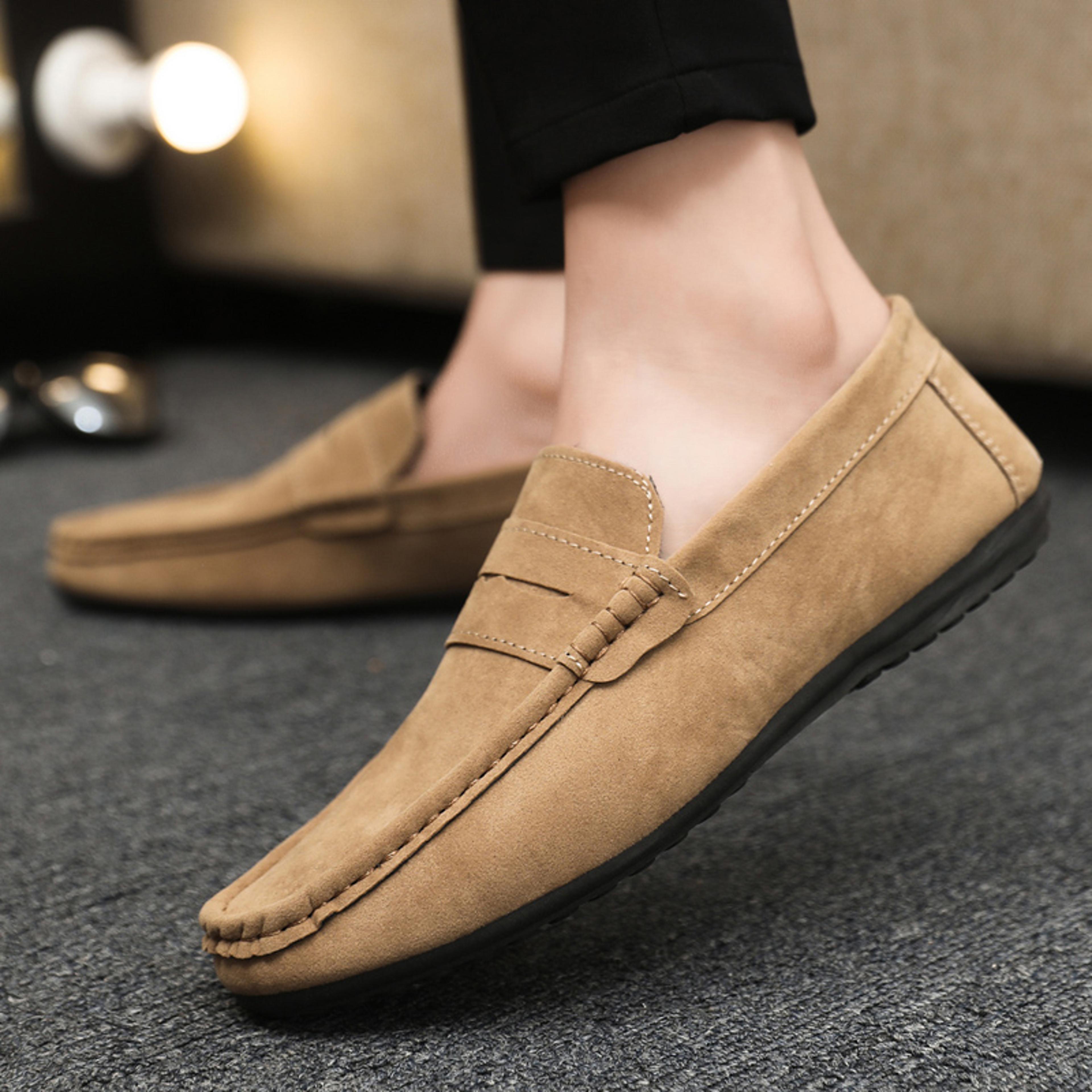 Mens Loafers Lightweight Breathable Canvas Slip On Lazy Shoes Designer Inspired Flat Shoes Comforta