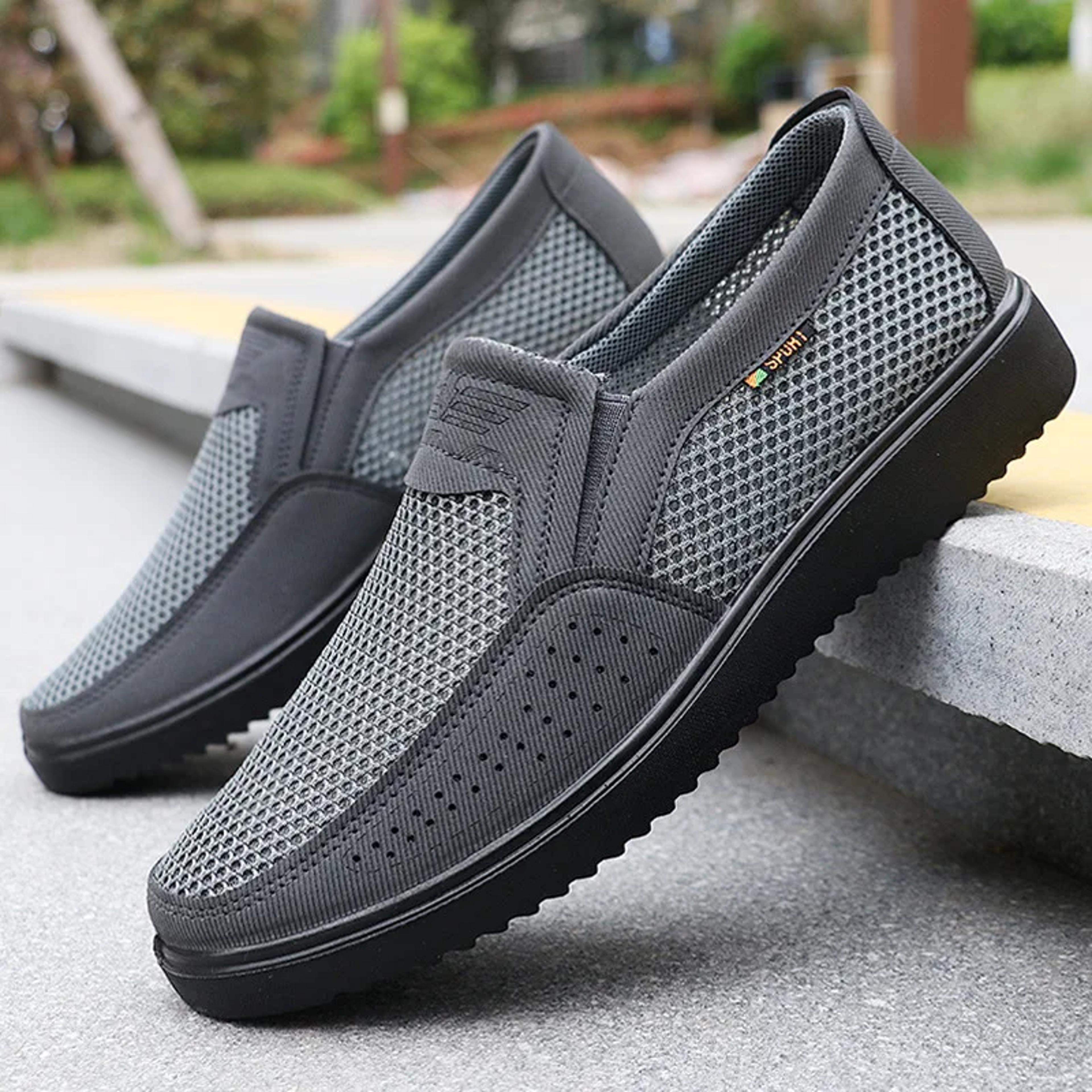 Men Casual Shoes Summer Mesh The New Comfortable NonSlip Lightweight Shoes For Men Fashion Breathab 1