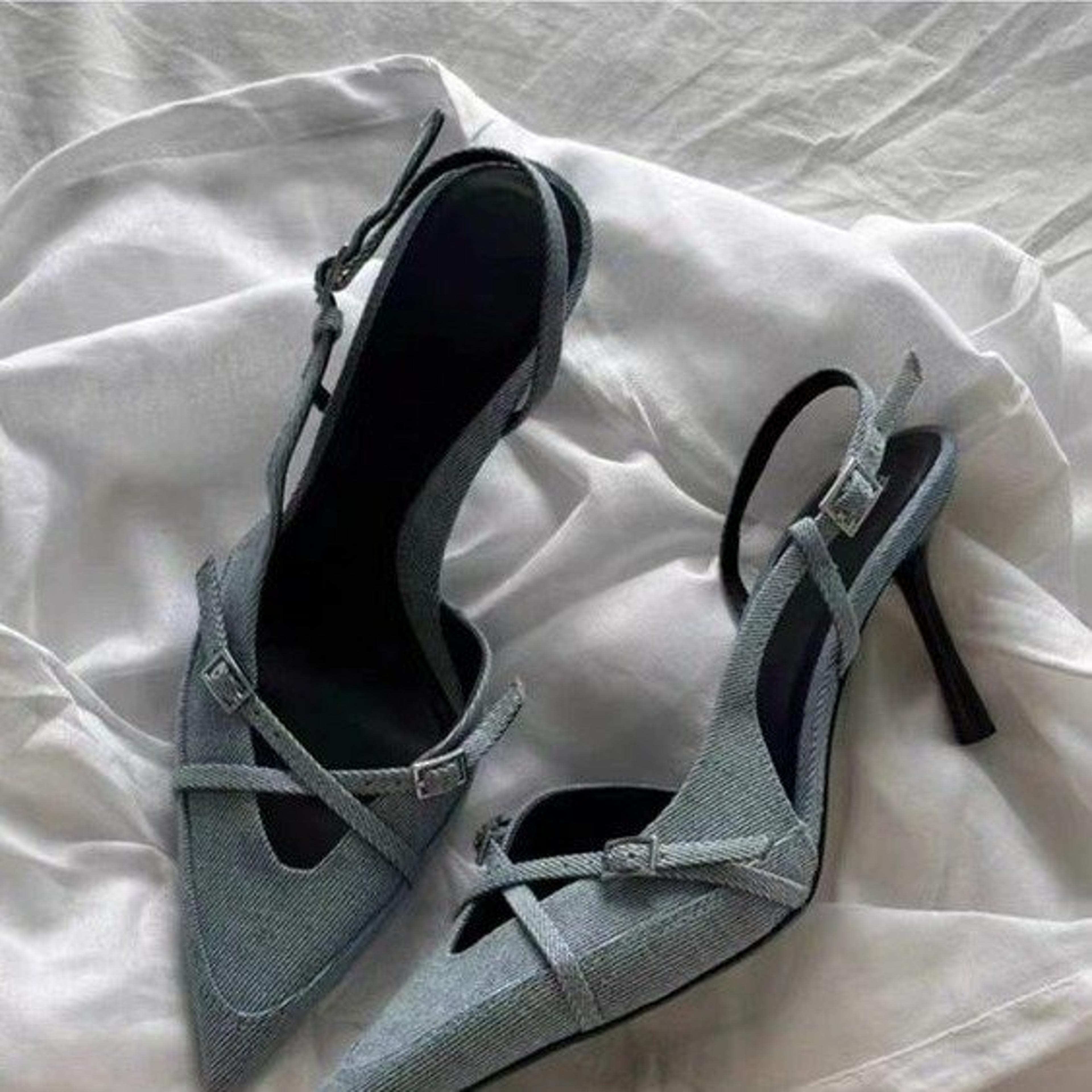 Beautiful Womens High Heels Jeans Heeled Sandals Pointed Toe Office Lady Shoes Stylish Sandal 2