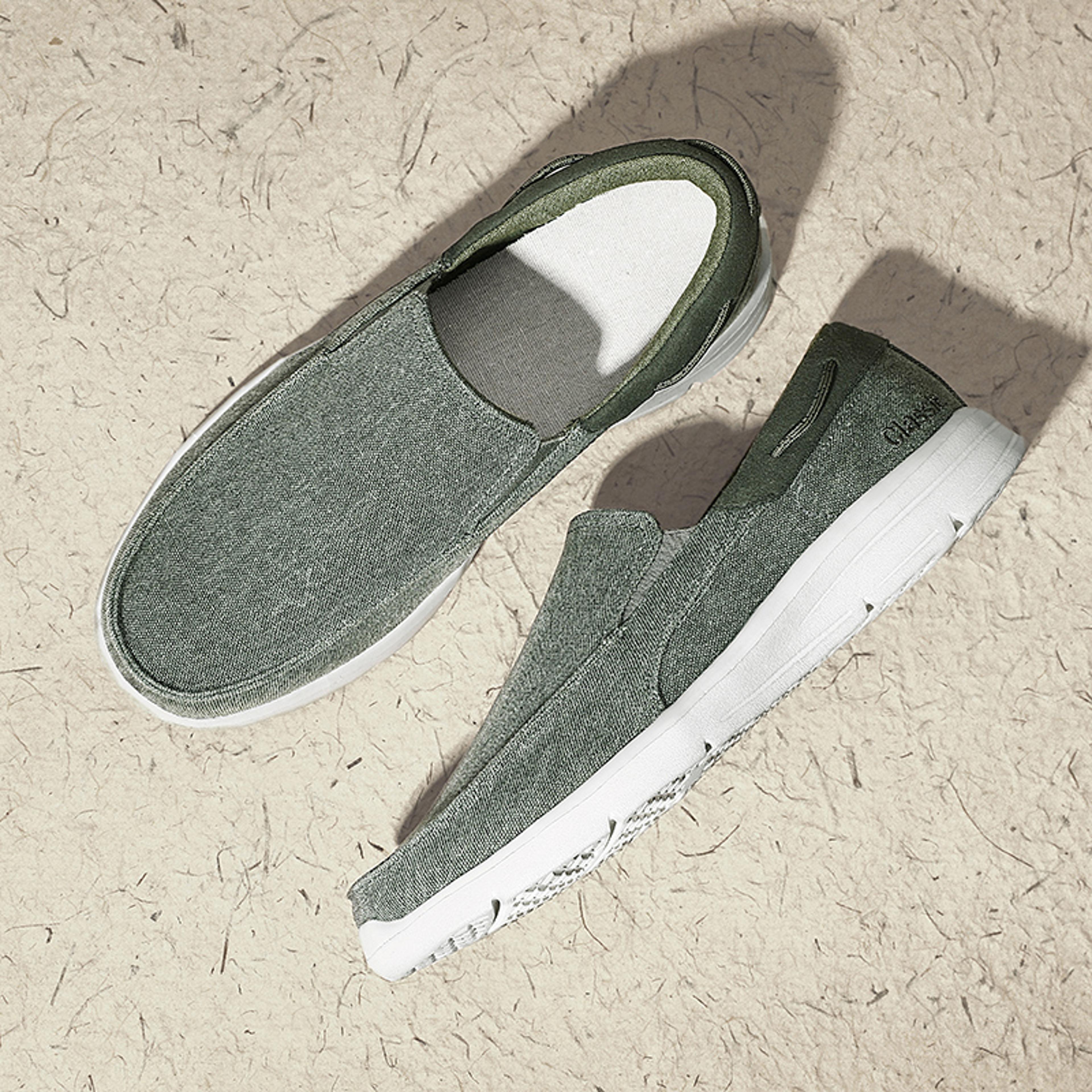 Fashion Casual Men Shoes Lightweight Breathable Canvas Slip On Loafers Driving Sneakers Summer Shoe 4