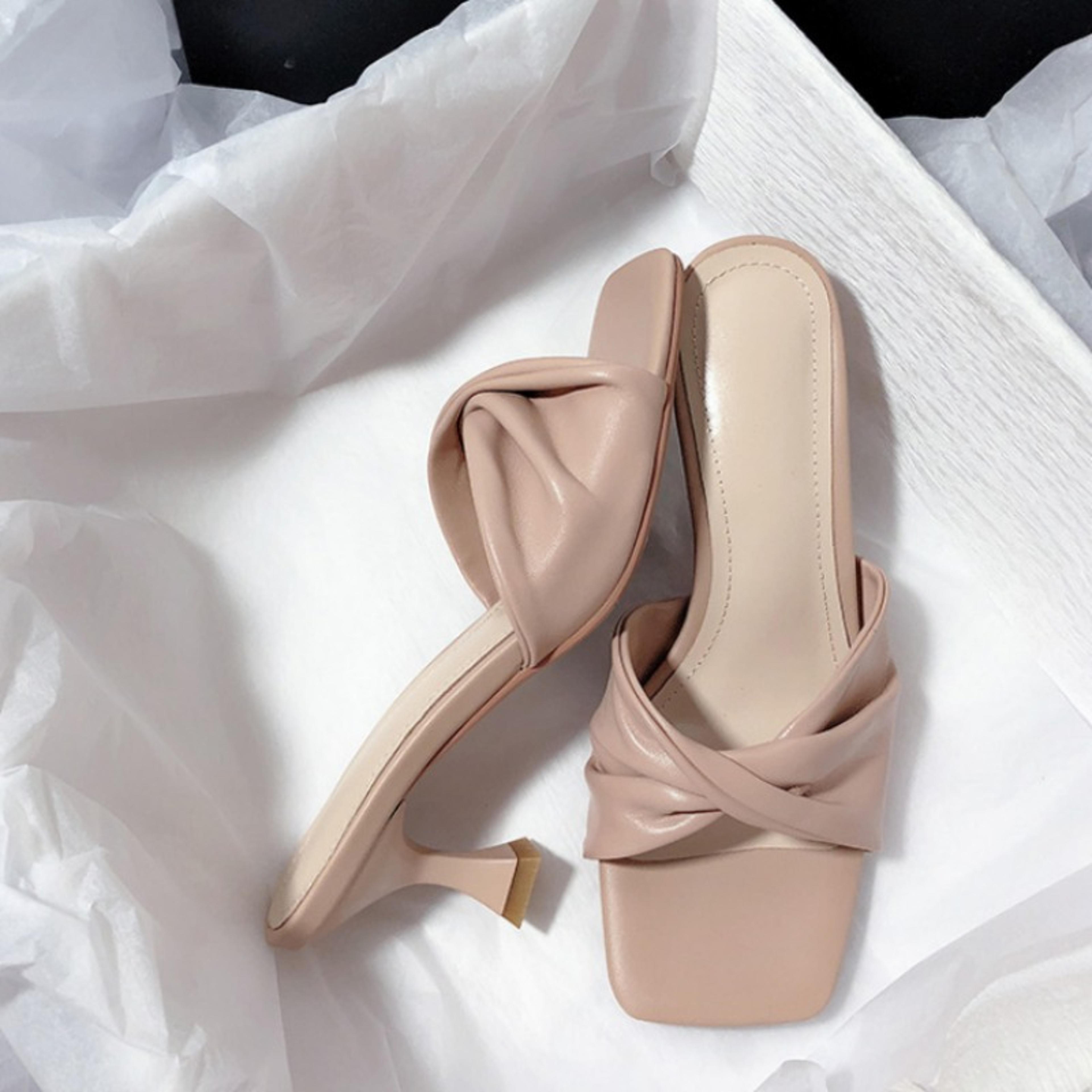 New Fashion Summer Handmade Women Shoes High Heels Square Open Toe Slippers Apricot Off White 3