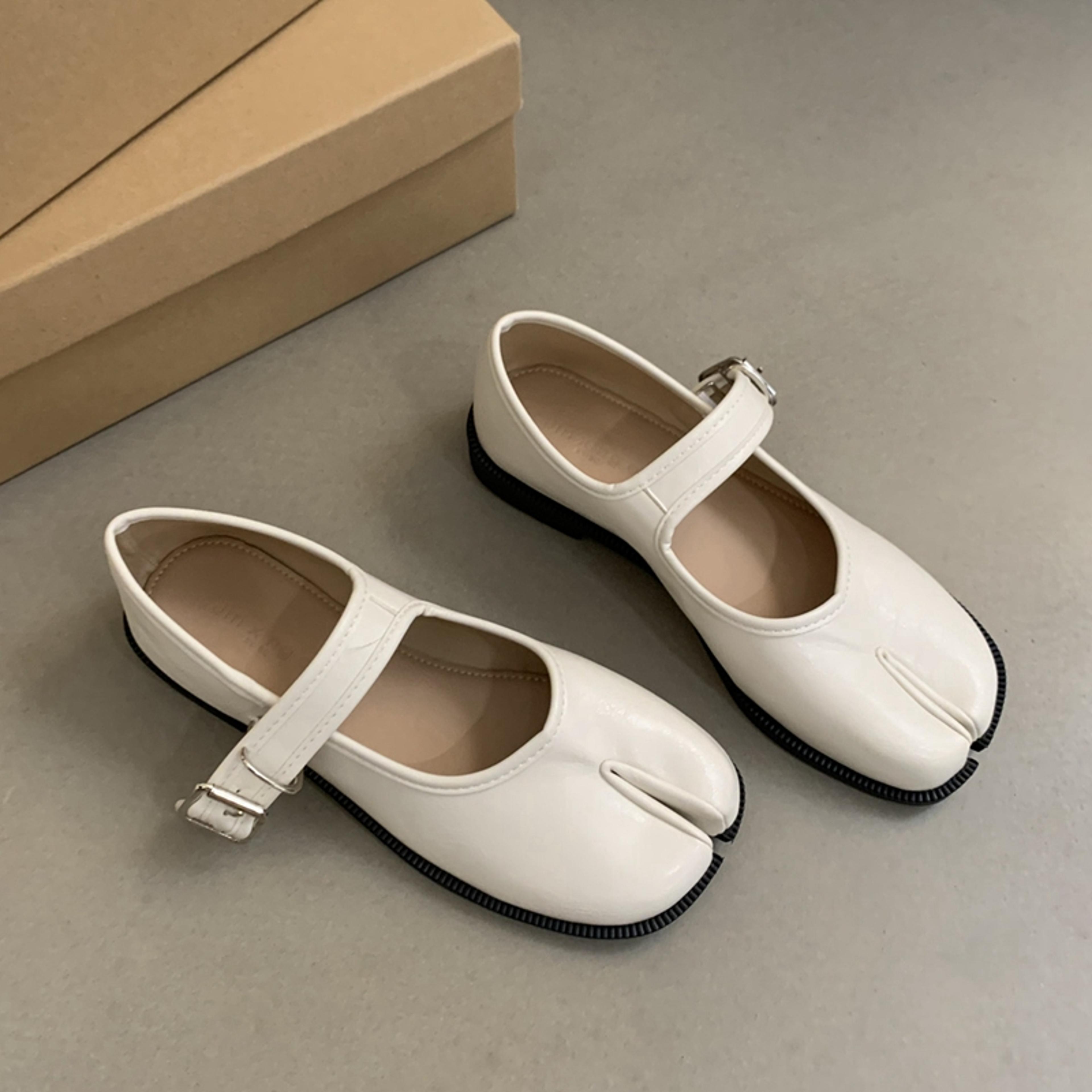 Casual Soft Leather Mary Jane Shoes Autumn Fashion Split Toe Flat Heel Laofer Shoes For Women Comfo 7