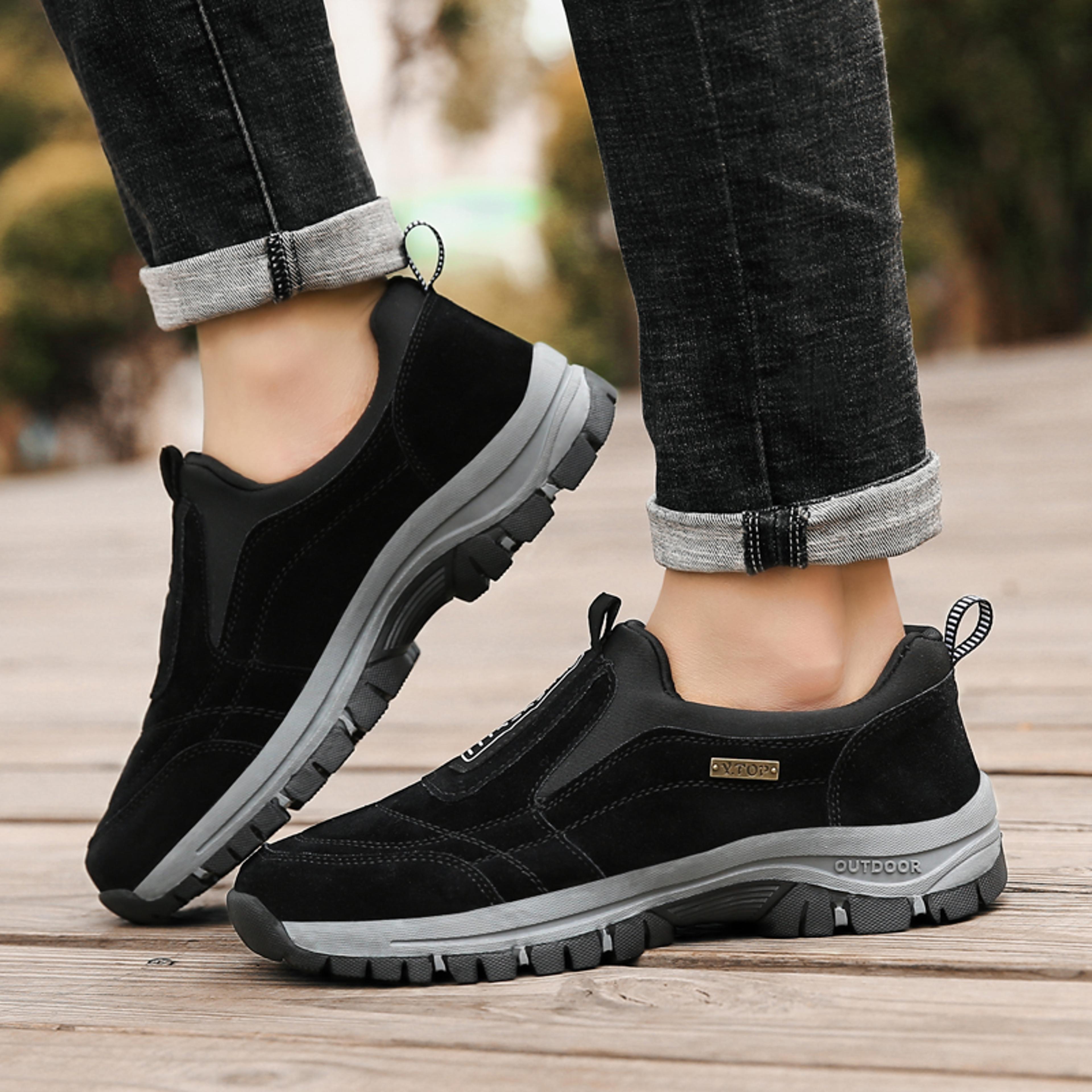 Comfortable Mens NonSlip Casual Sports Shoes WearResistant Hiking Shoes Outdoor Fashion Flat Walkin