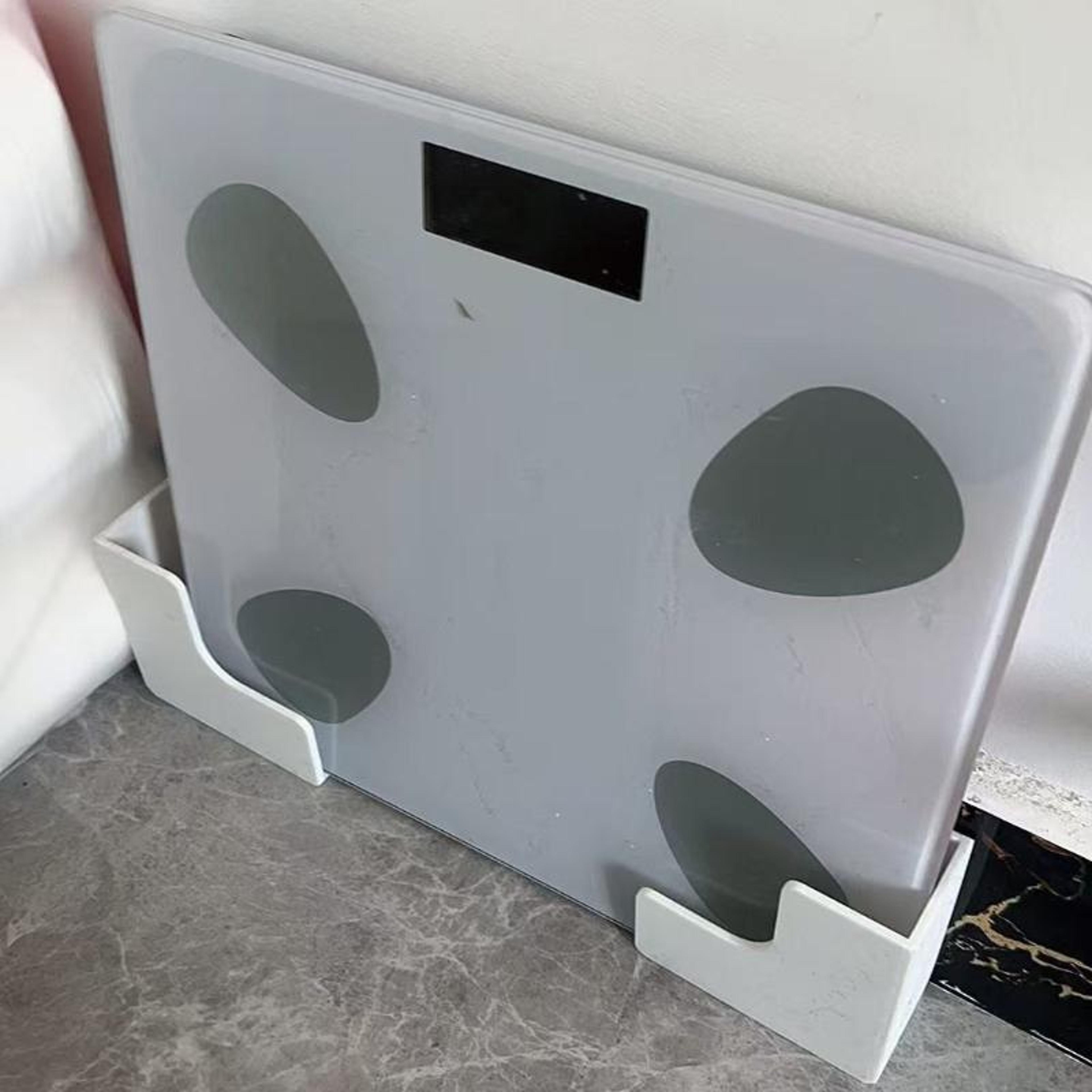 Universal Weight Printing WallMounted Body Fat Scale Bracket 4