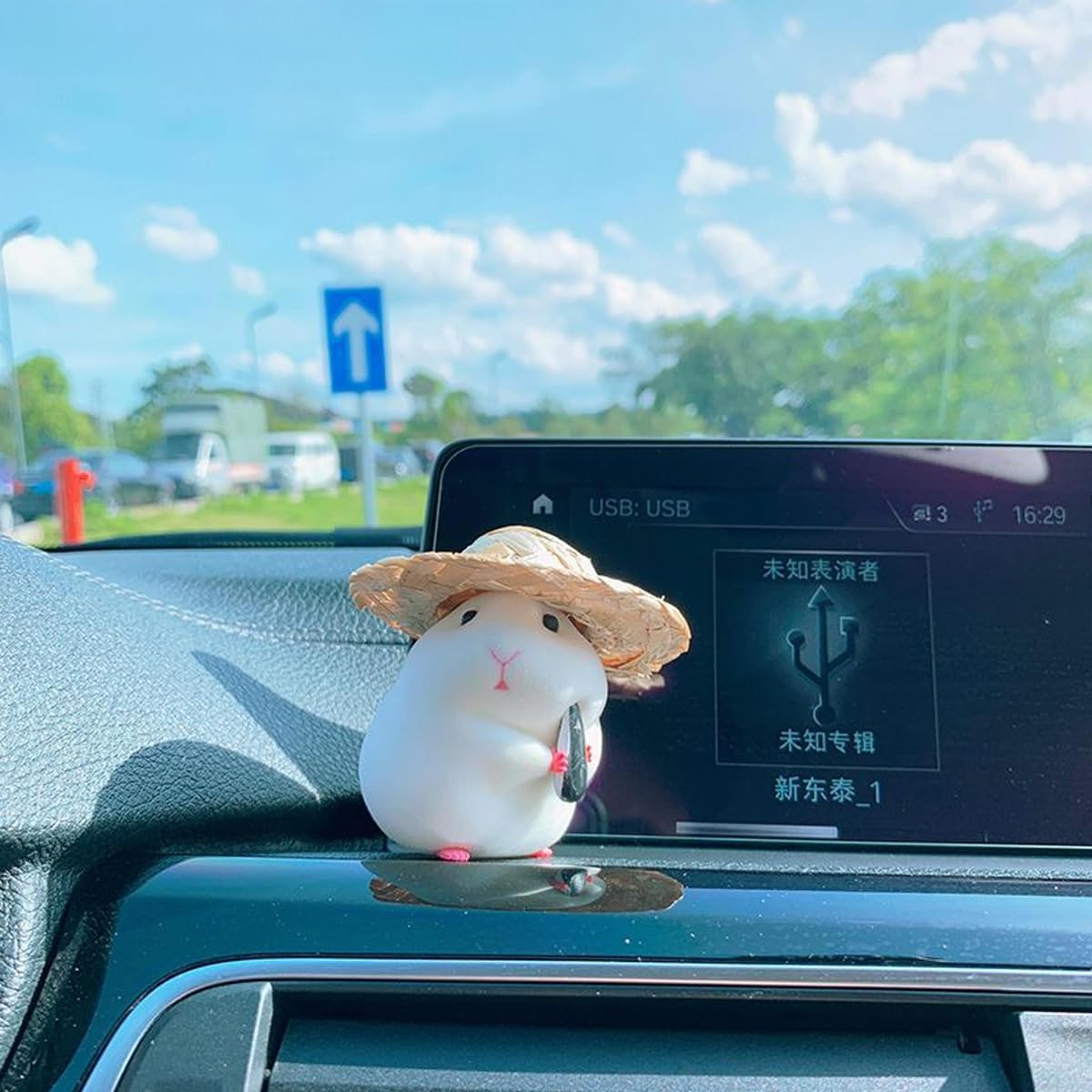 Cute Hamster Car Ornament Straw Hat Dashboard Decoration Auto Interior Dashboard Accessories For Ca 2