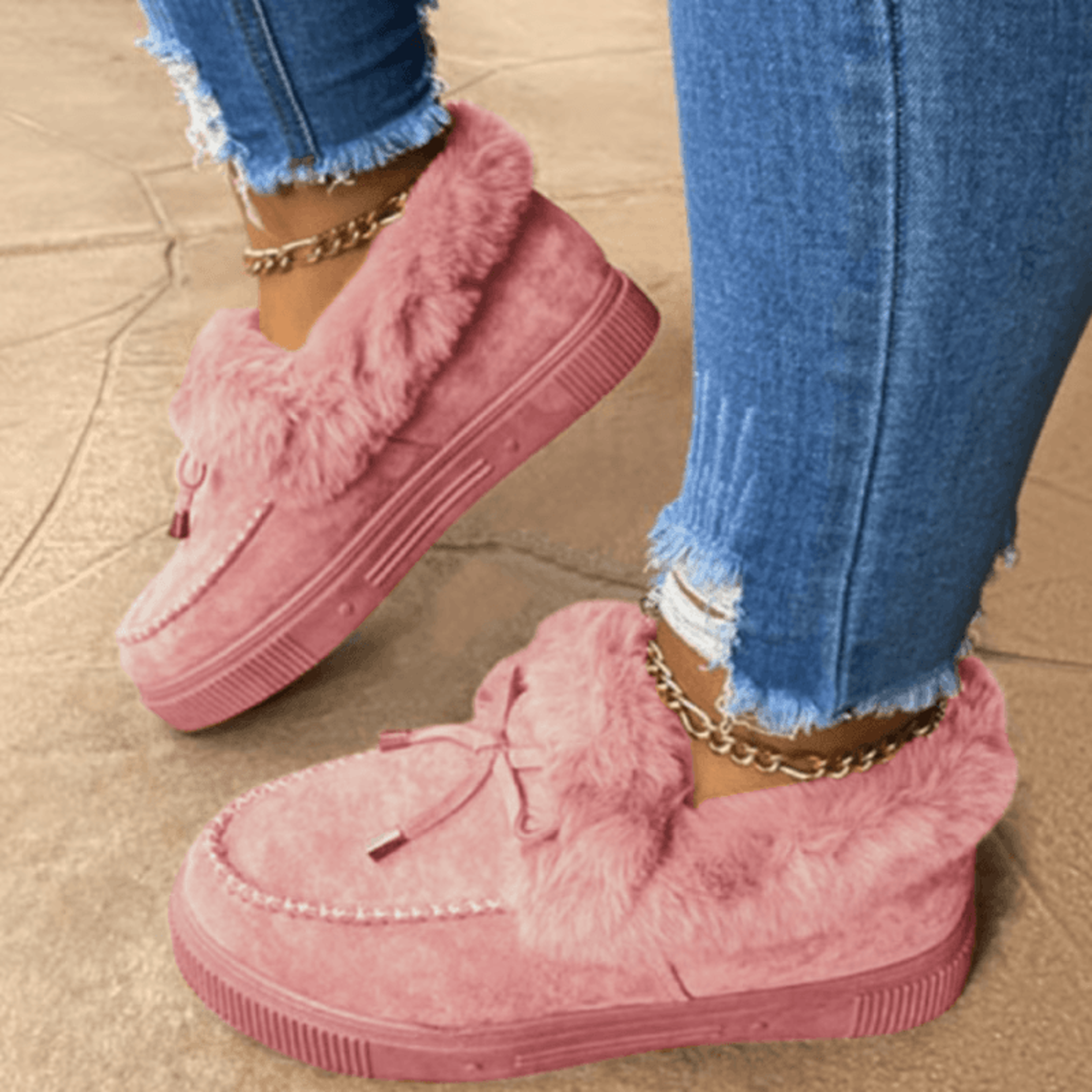Cozy winter shoes with traction