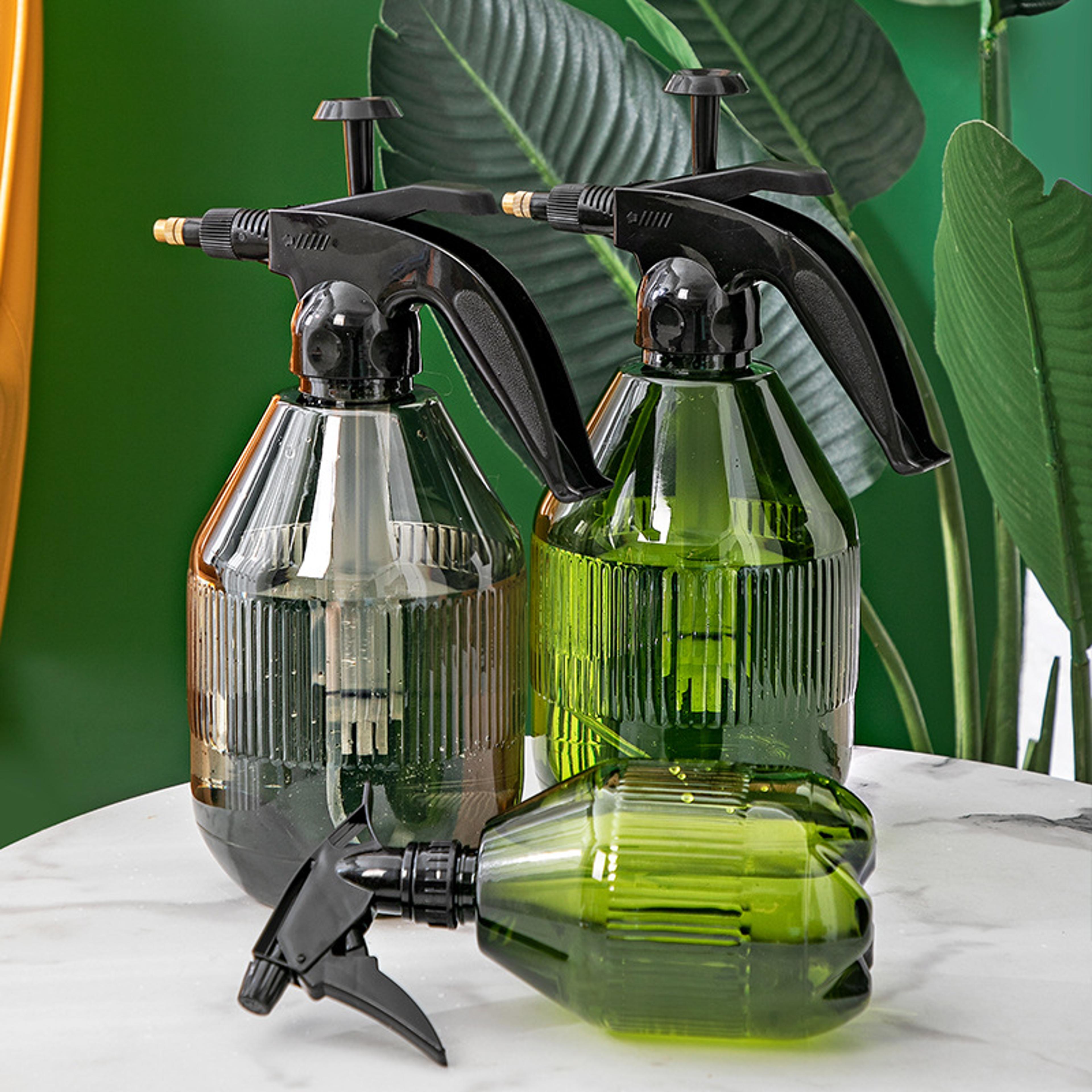 Multifunction Spray Bottle Large Capacity Household Flower Watering Pneumatic Can Ideal For Gardeni 0