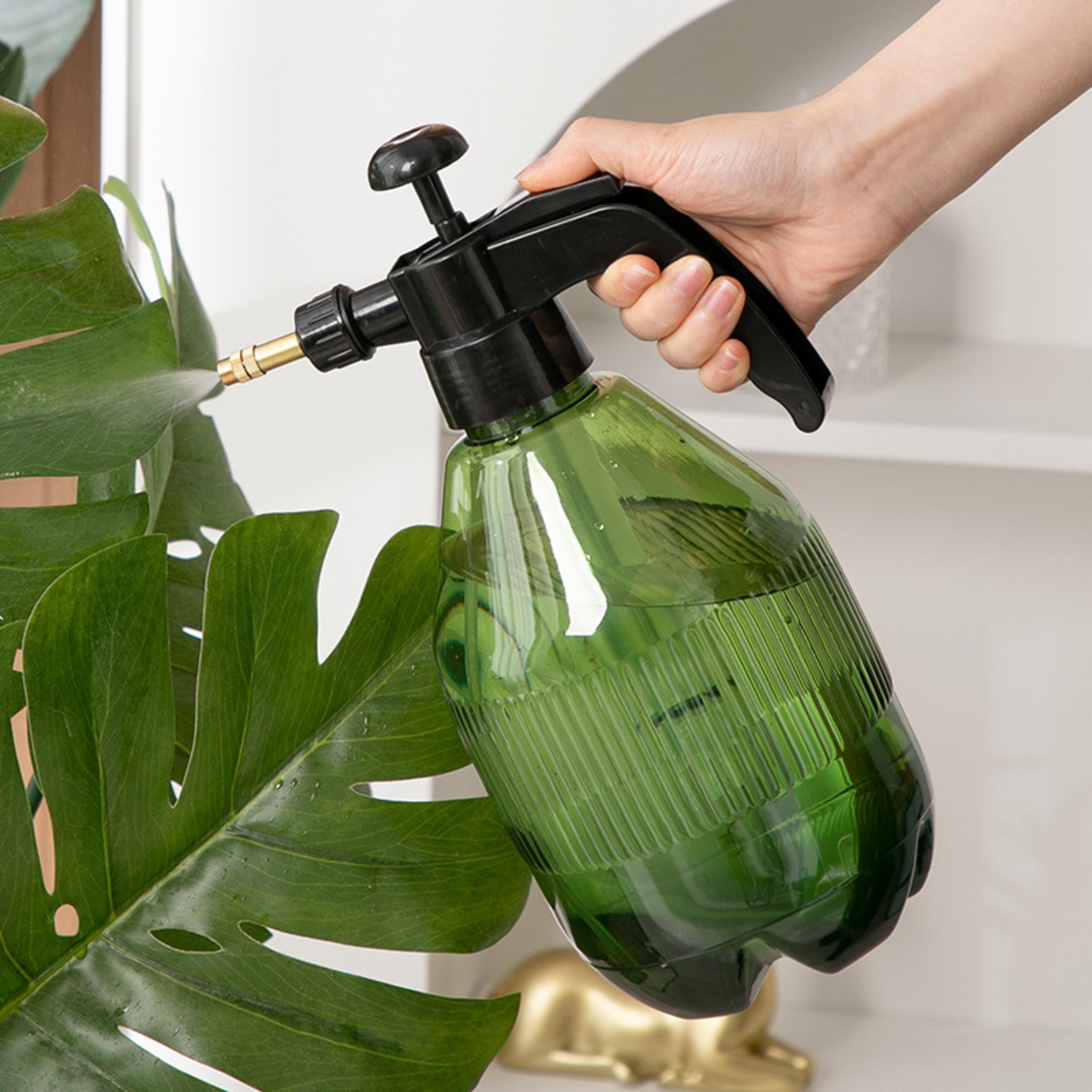Multifunction Spray Bottle Large Capacity Household Flower Watering Pneumatic Can Ideal For Gardeni 1