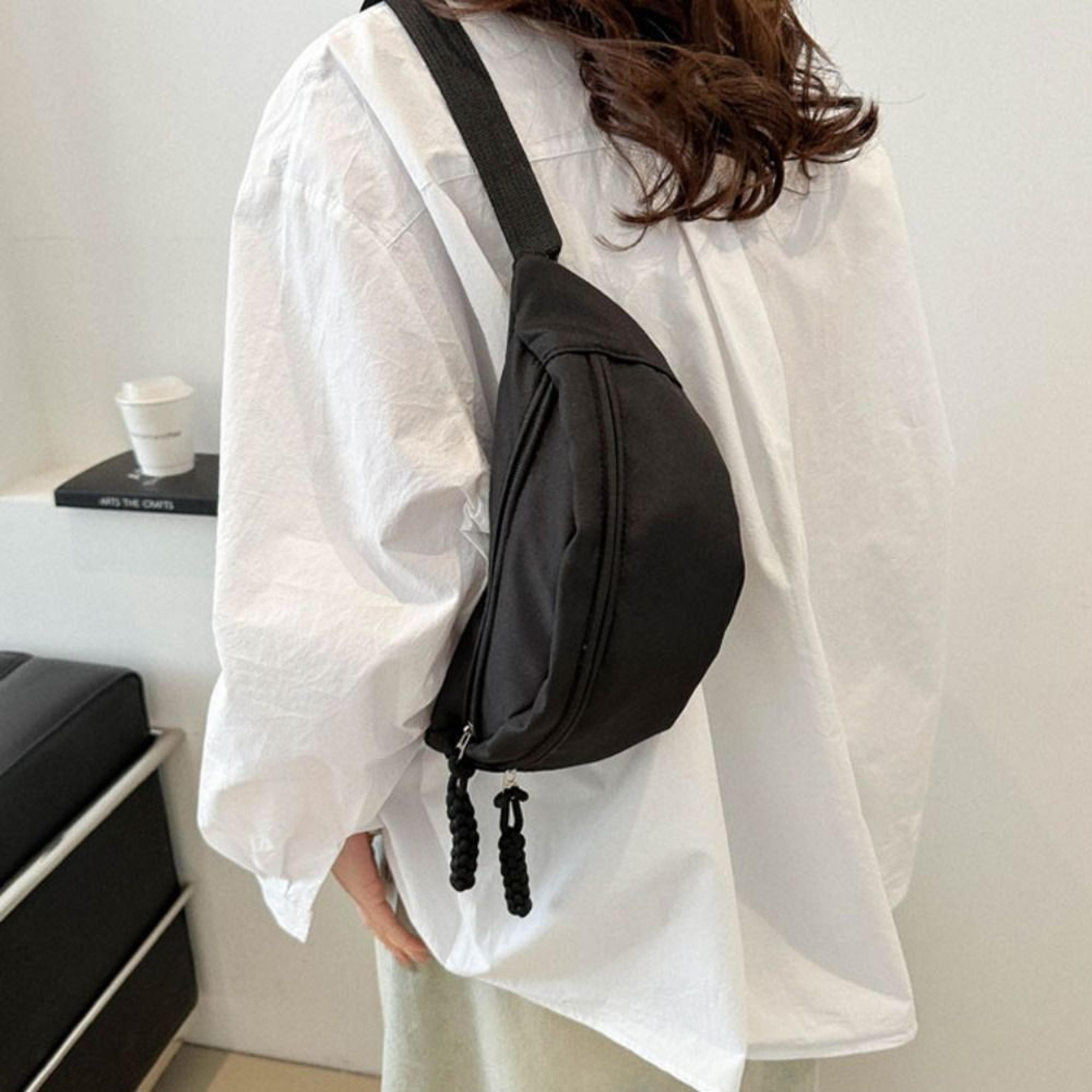Half Moon Womens Chest Bag Waterproof Oxford Cloth Large Capacity Running Belt Bag 1