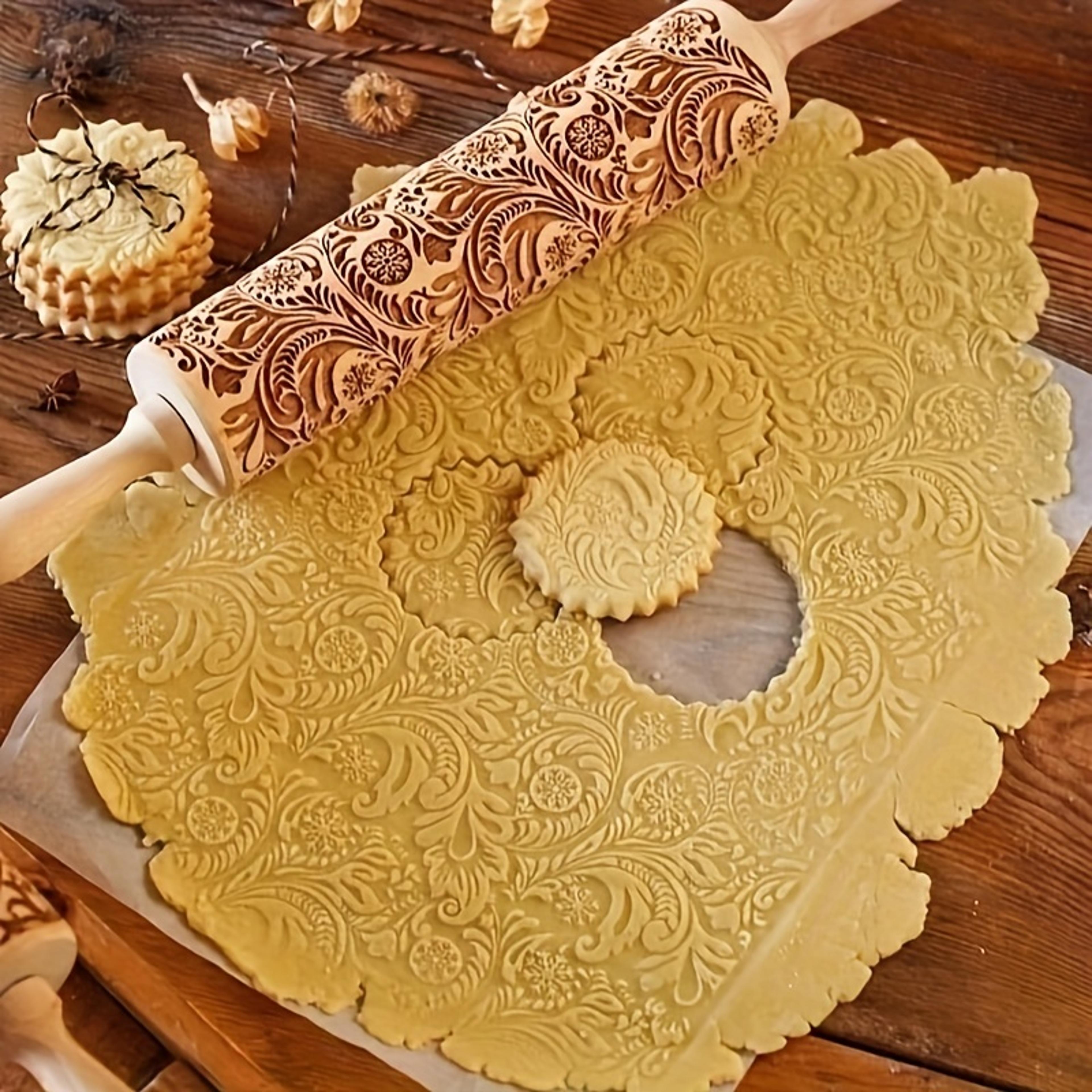 Embossing Engraved Rolling Pin Baking Tool Cookie Fondant Cake Dough Roller Patterned Rolling Pin 0