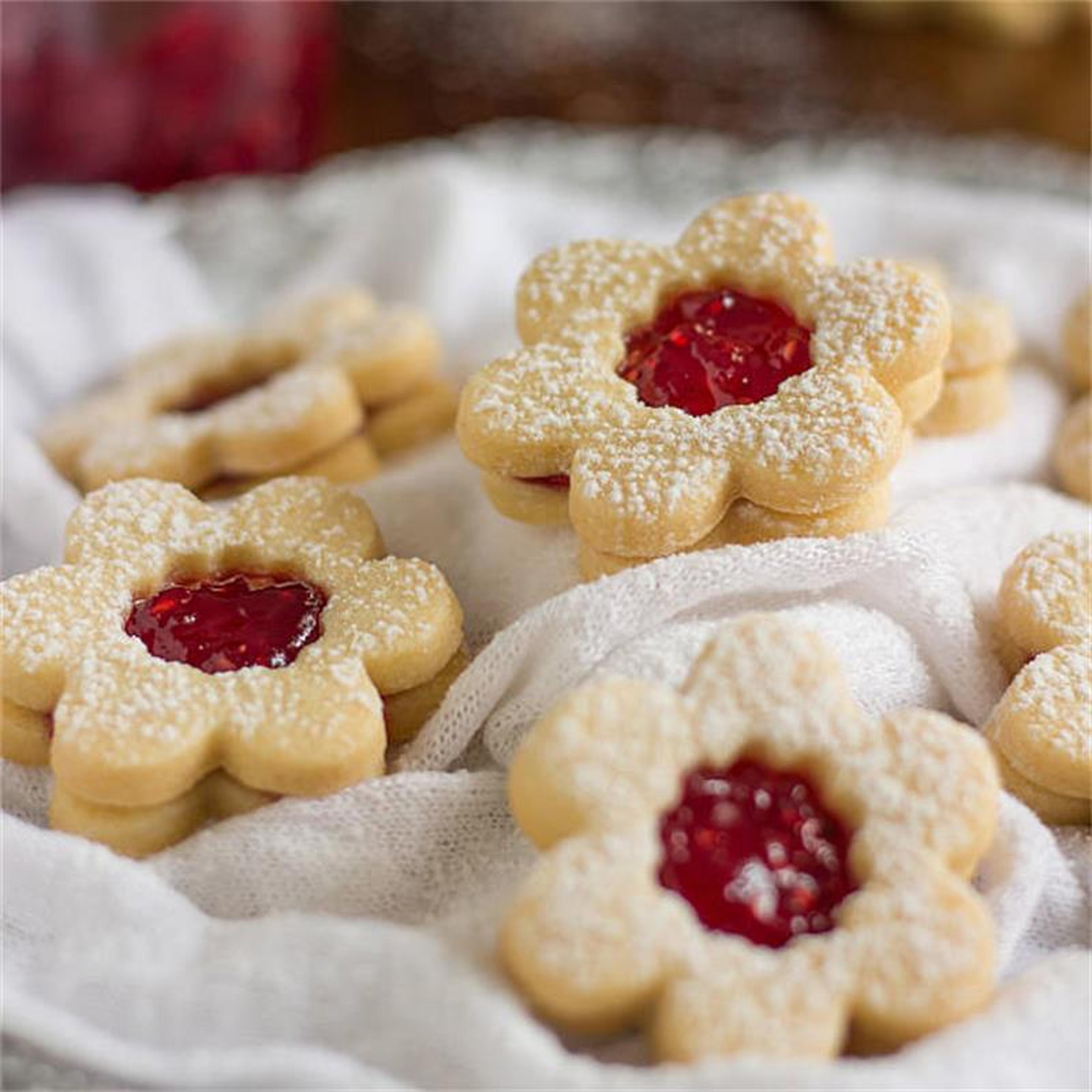 Jam Sandwich Cookie Cutter Biscuit Mold Christmas Plastic Fondant Stamp For Cake Decor 3