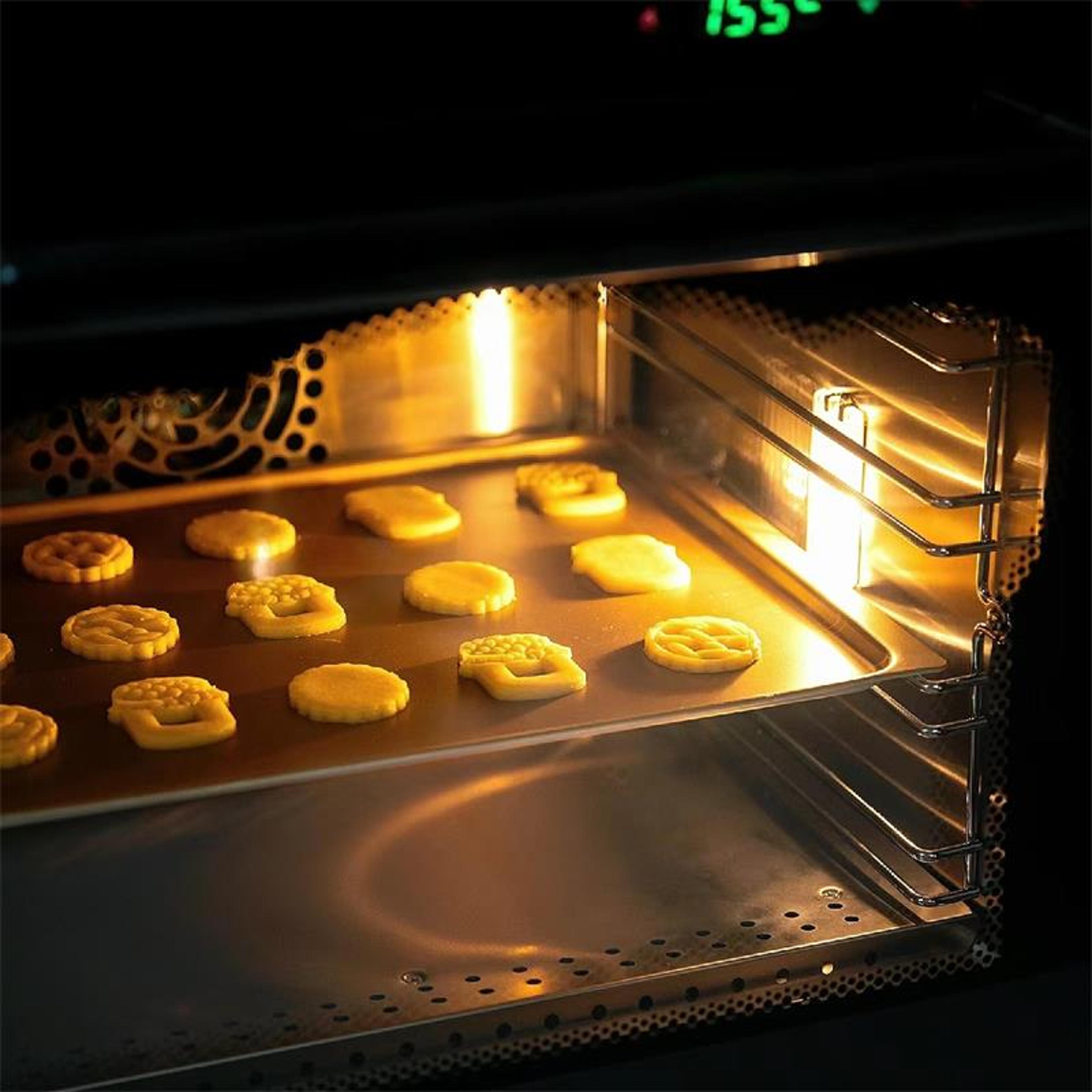 Jam Sandwich Cookie Cutter Biscuit Mold Christmas Plastic Fondant Stamp For Cake Decor 5