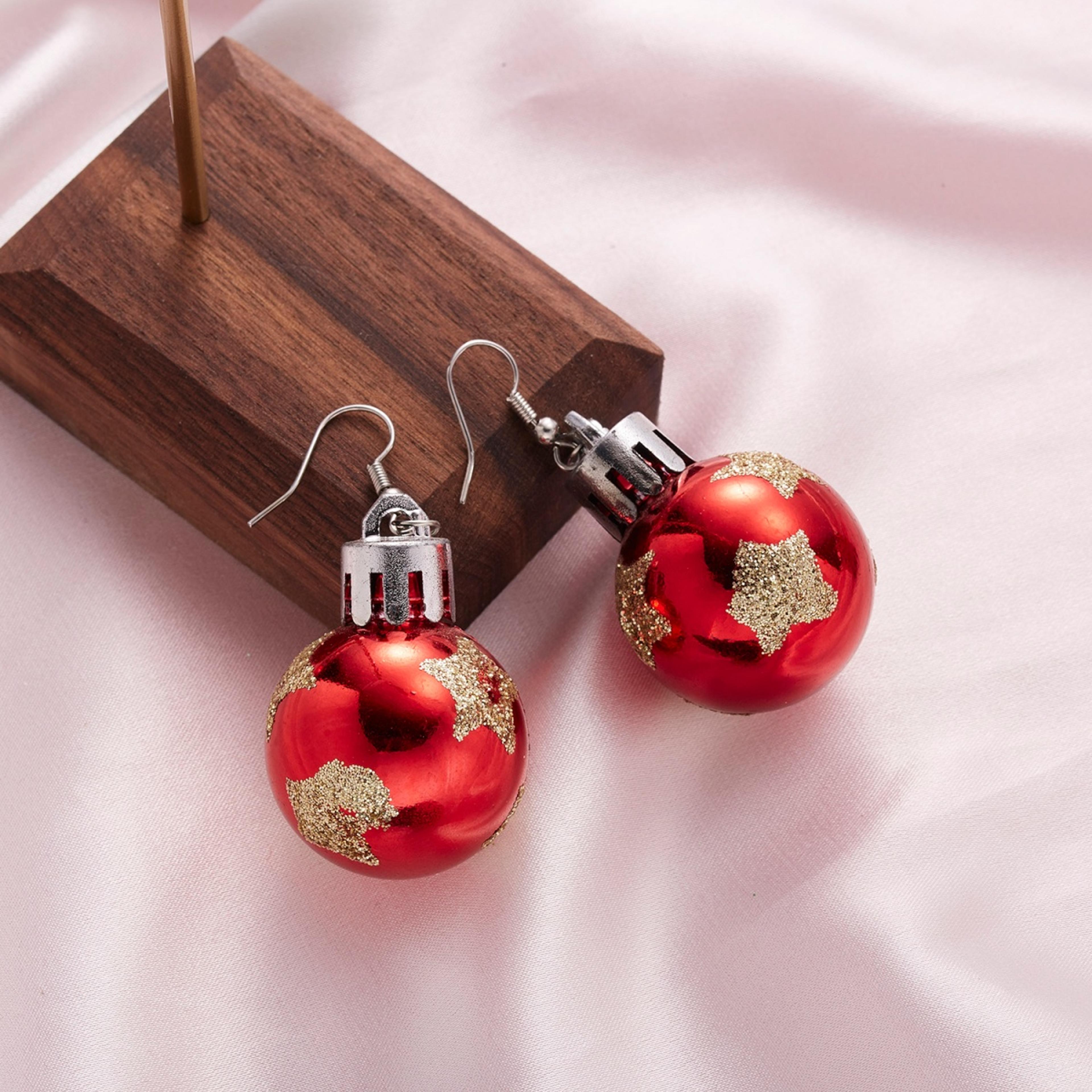 Bulb Drop Earrings Minimalist Round Ball Christmas Resin Sequins Star Pattern Jewelry Gift Earring  3