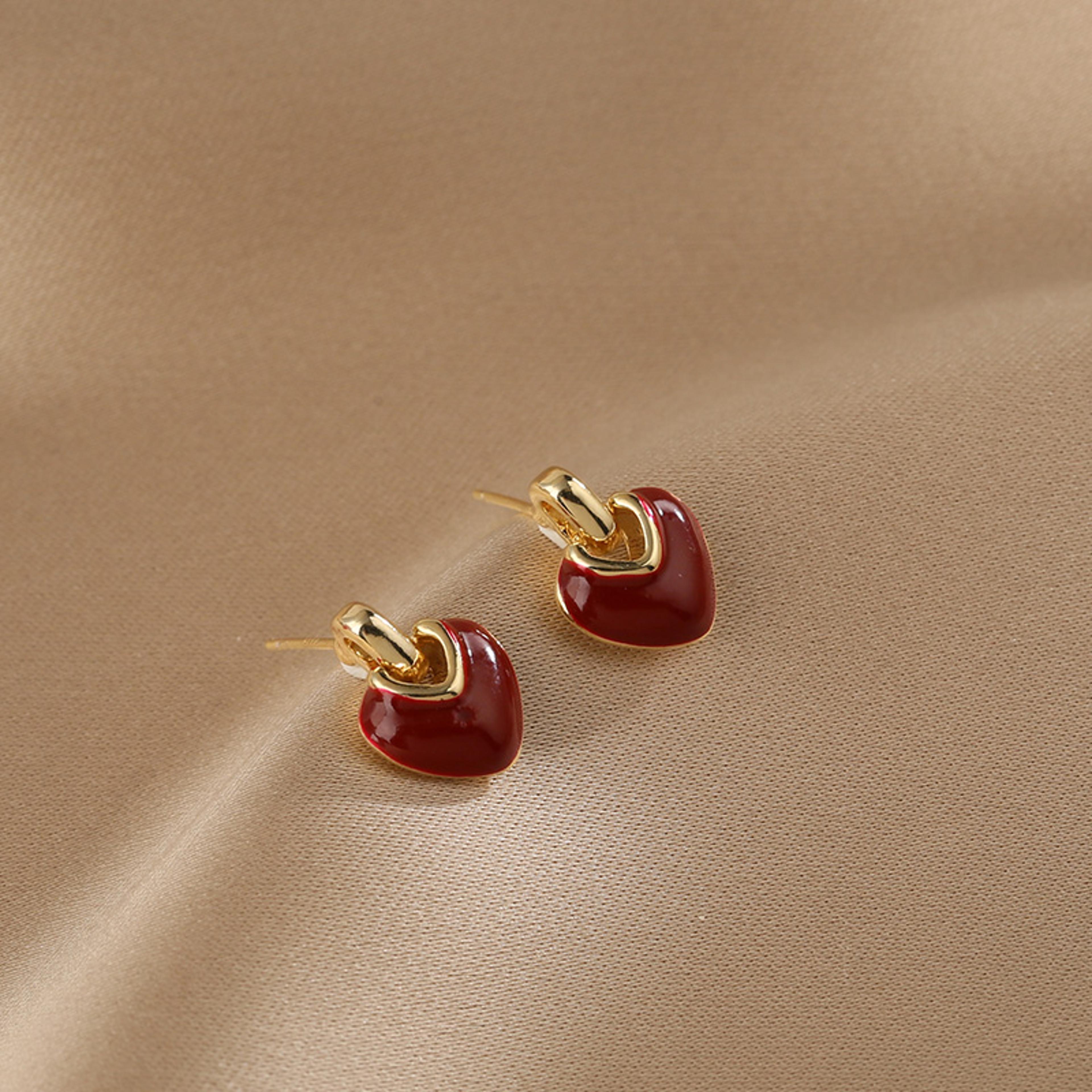 Elegant New Trend Jewelry Pearl Heart Shaped Hoop Earrings For Women Luxury Accessories 7