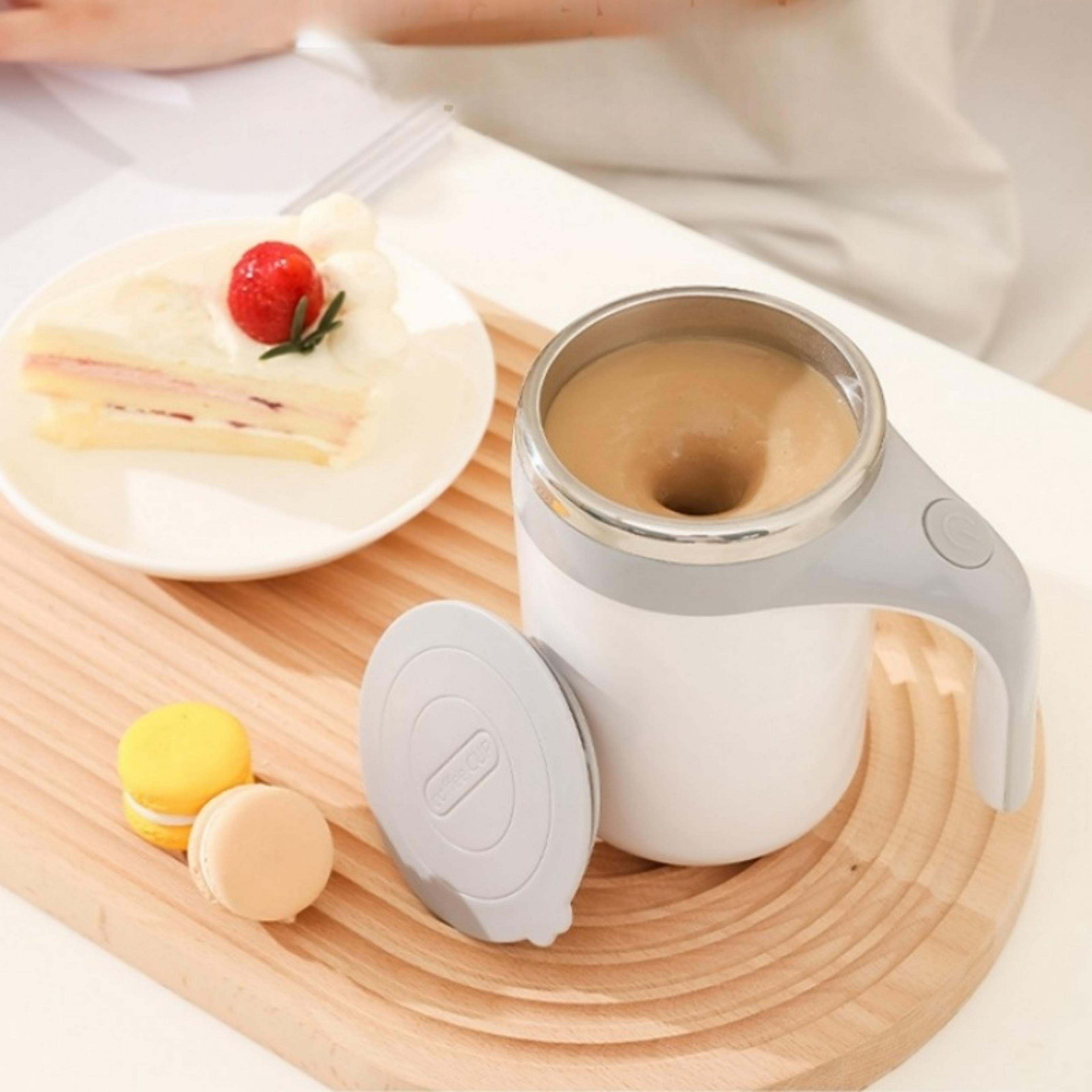 wireless coffee cup, practical rechargeable fully automatic mixing mug the style is novel and the wireless coffee cup