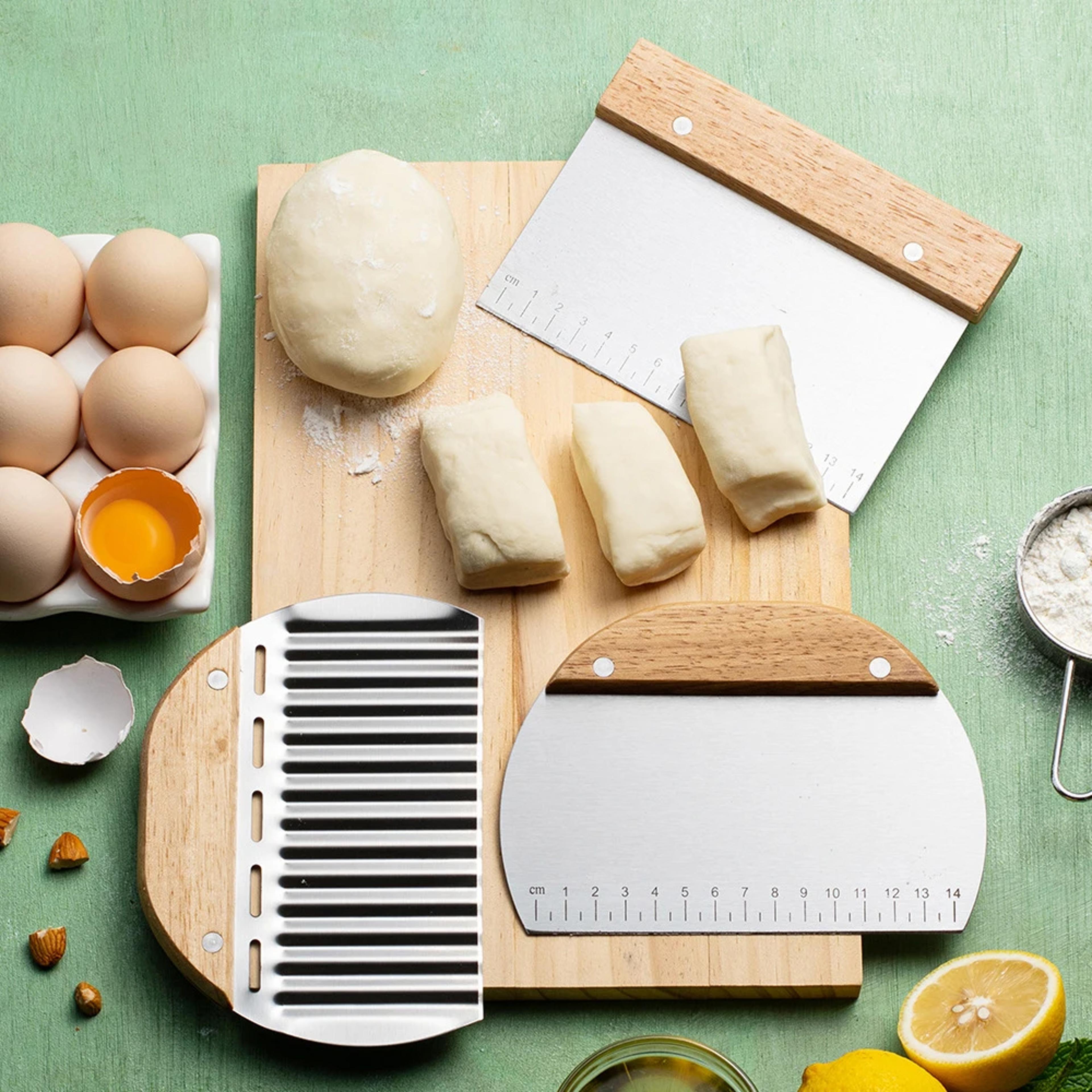stainless steel cake scraper set - noodle knife & dough cutter for baking and cooking | includes measuring scale