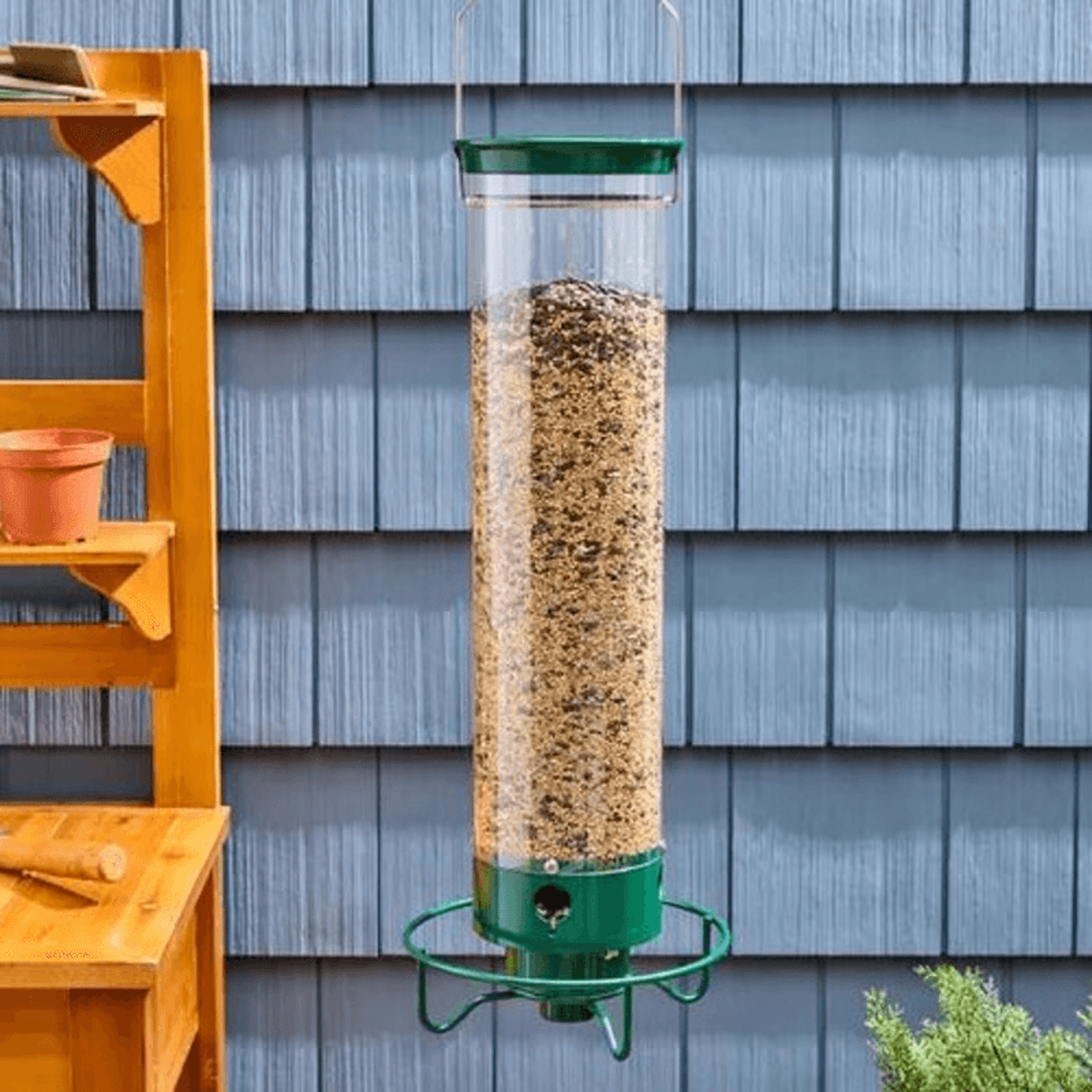Wrought Iron Hanging Hummingbird Feeder SquirrelProof Bird Feeder For Outdoor Garden 5