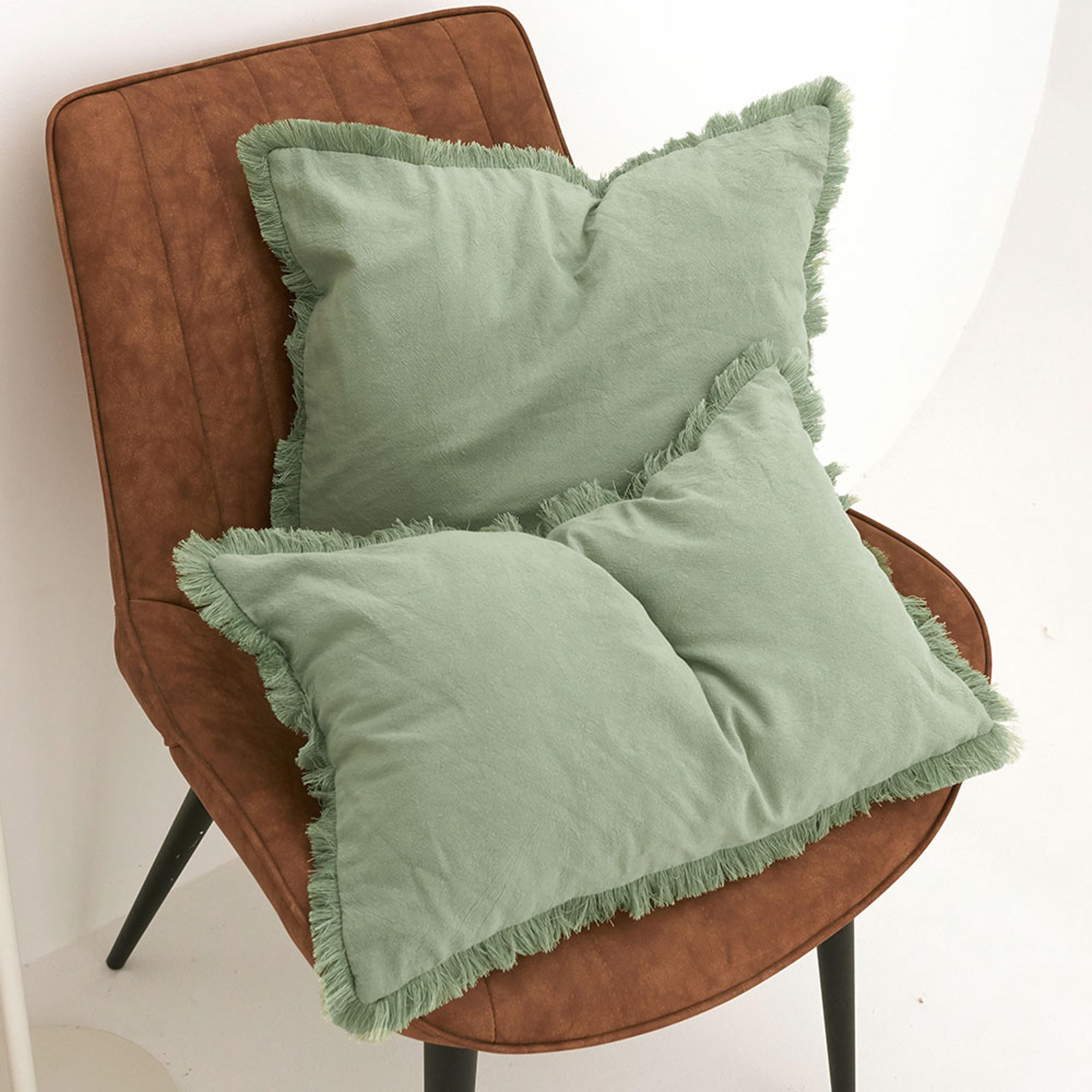 boho tassel cushion cover for sofa and living room decor with hidden zipper