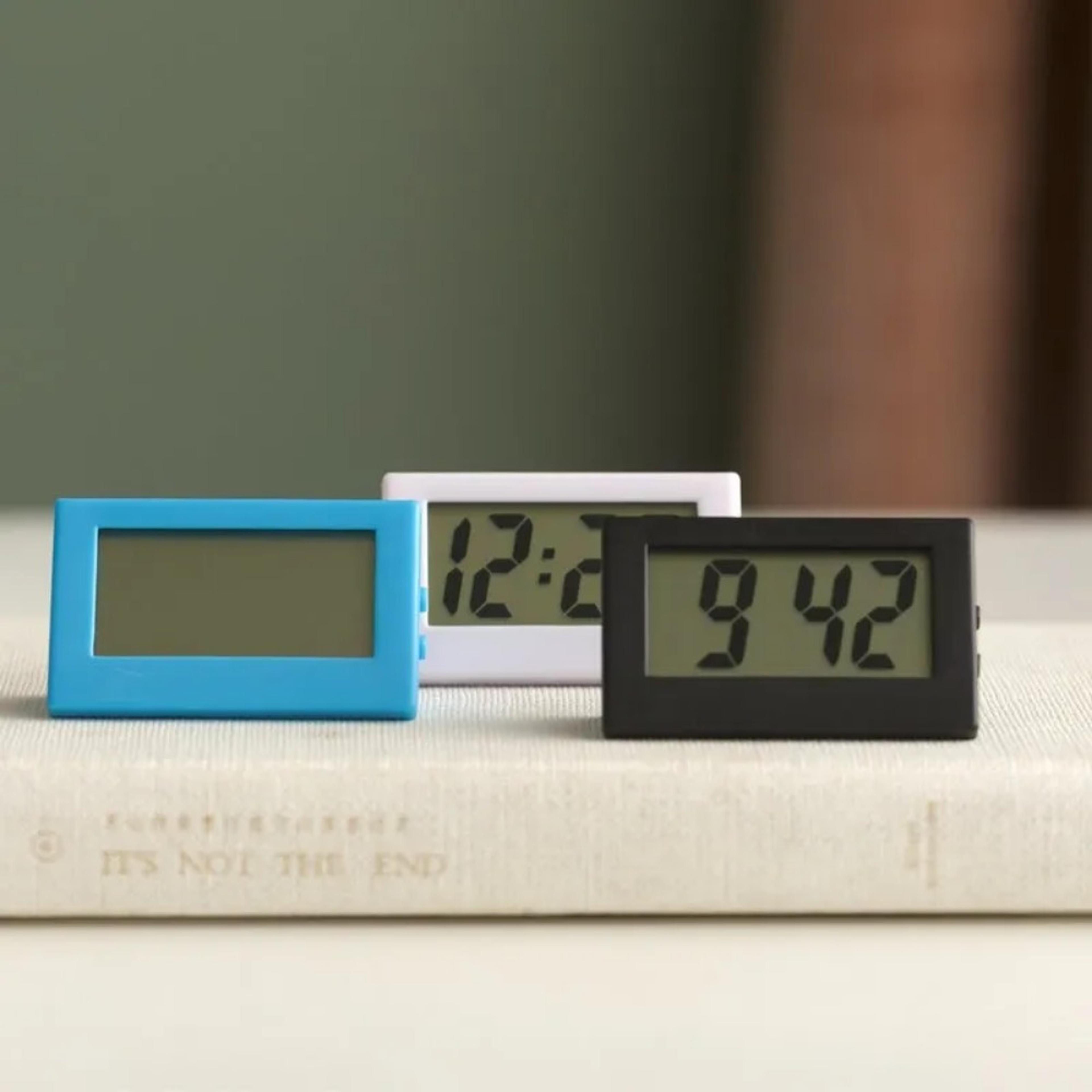 Portable Mini Digital Clock With Date Display LCD Bedside Desk  Car Travel Clock 3