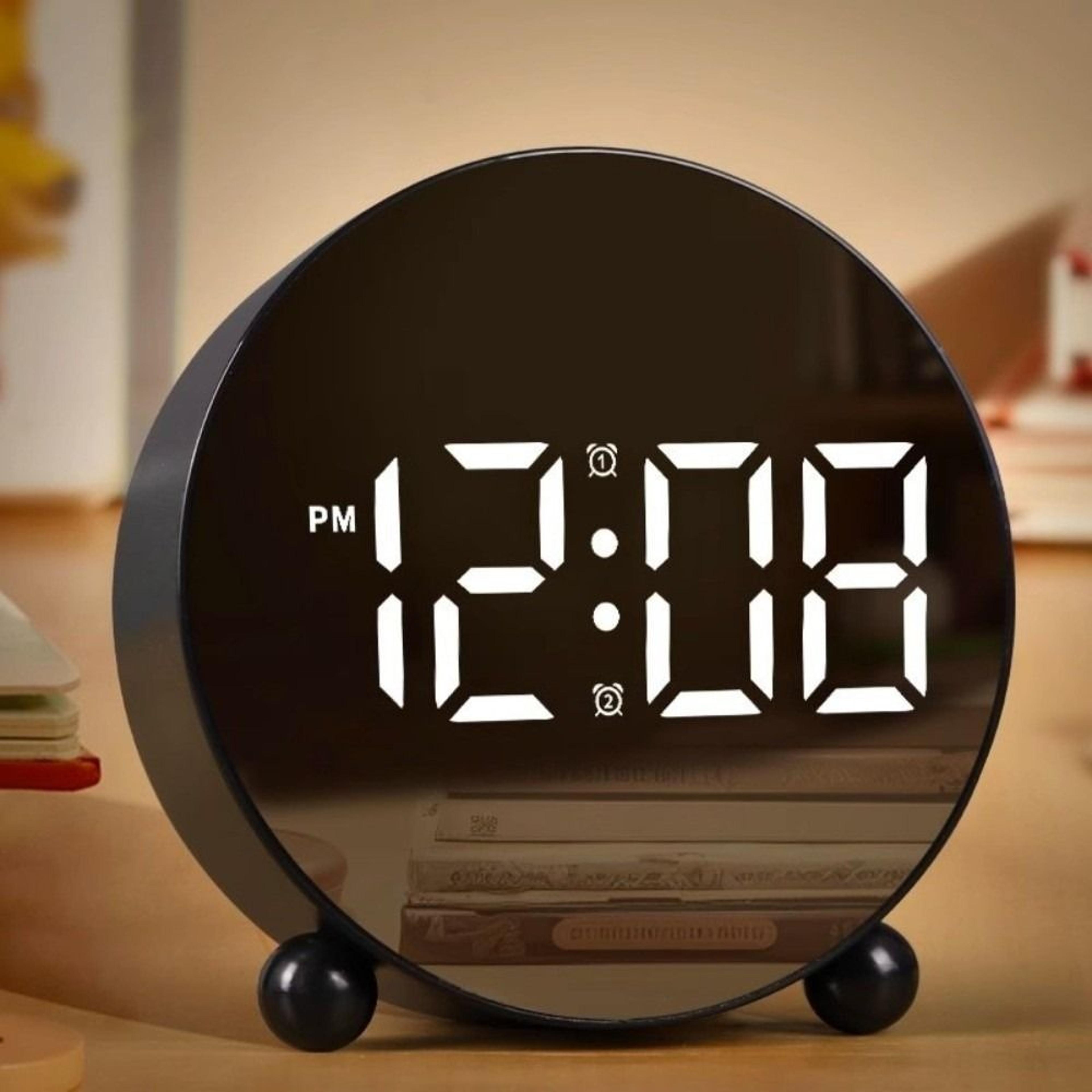Large Display LED Alarm Clock With Adjustable Brightness Silent Smart Digital Bedside Travel Clock 3