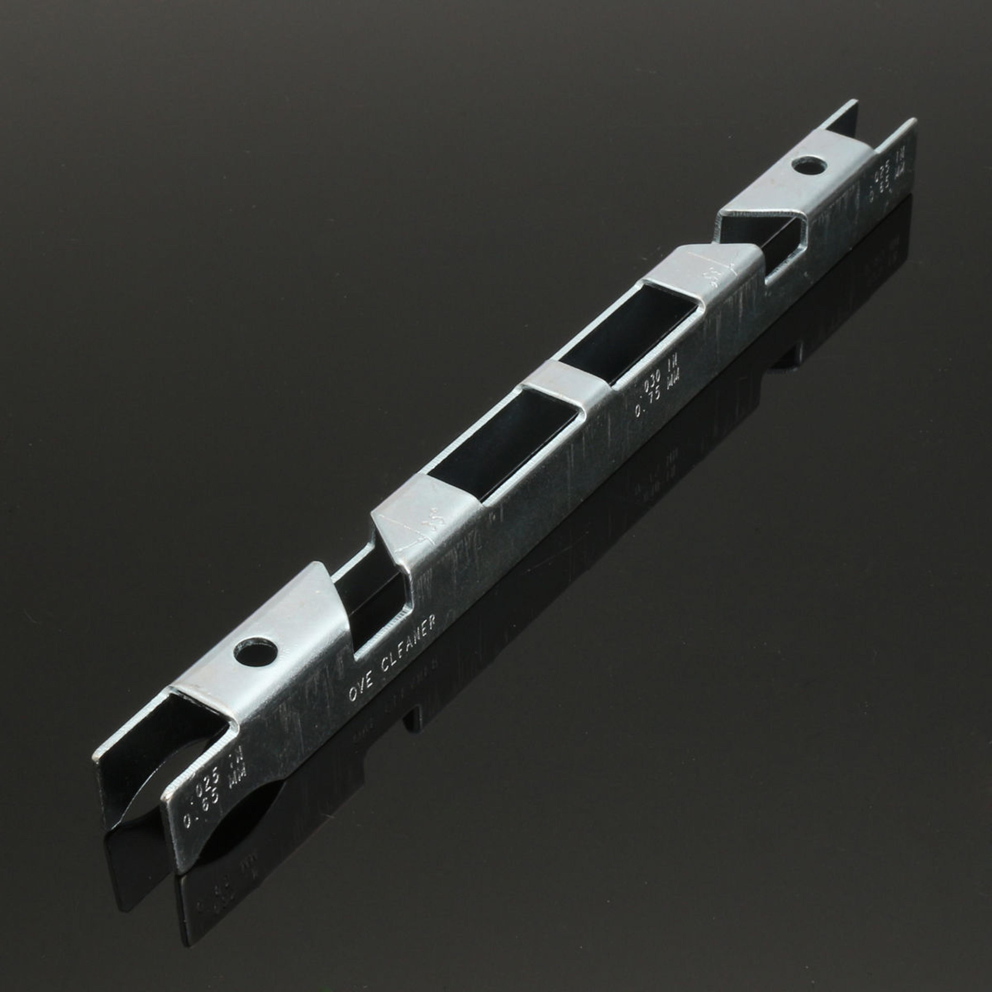 Chainsaw Depth Gauge File Guide And Bar Groove Cleaner For Chains 3