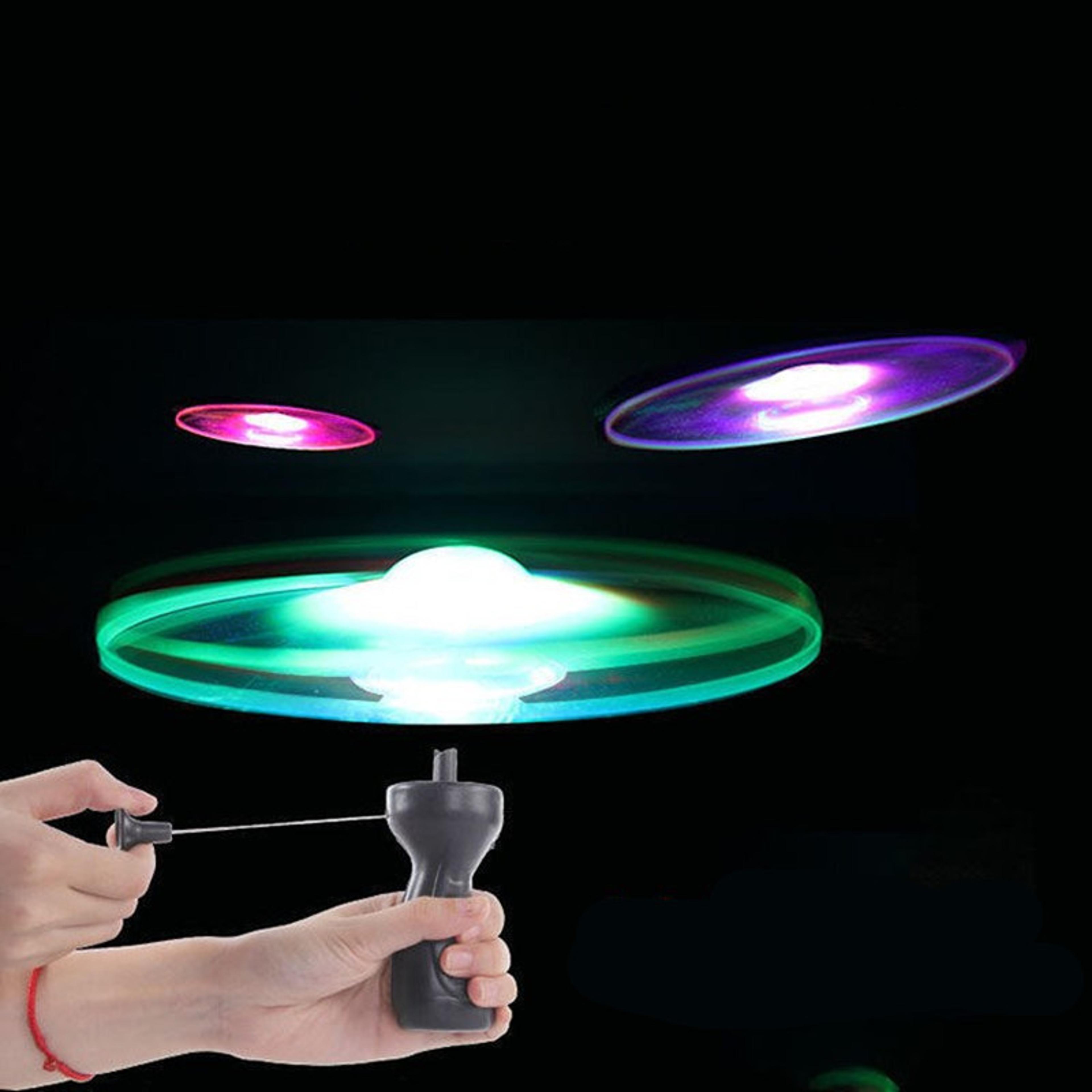 LED Flying Saucer Pull String Flying Disc Kids Outdoor Rotating UFO Toy 0