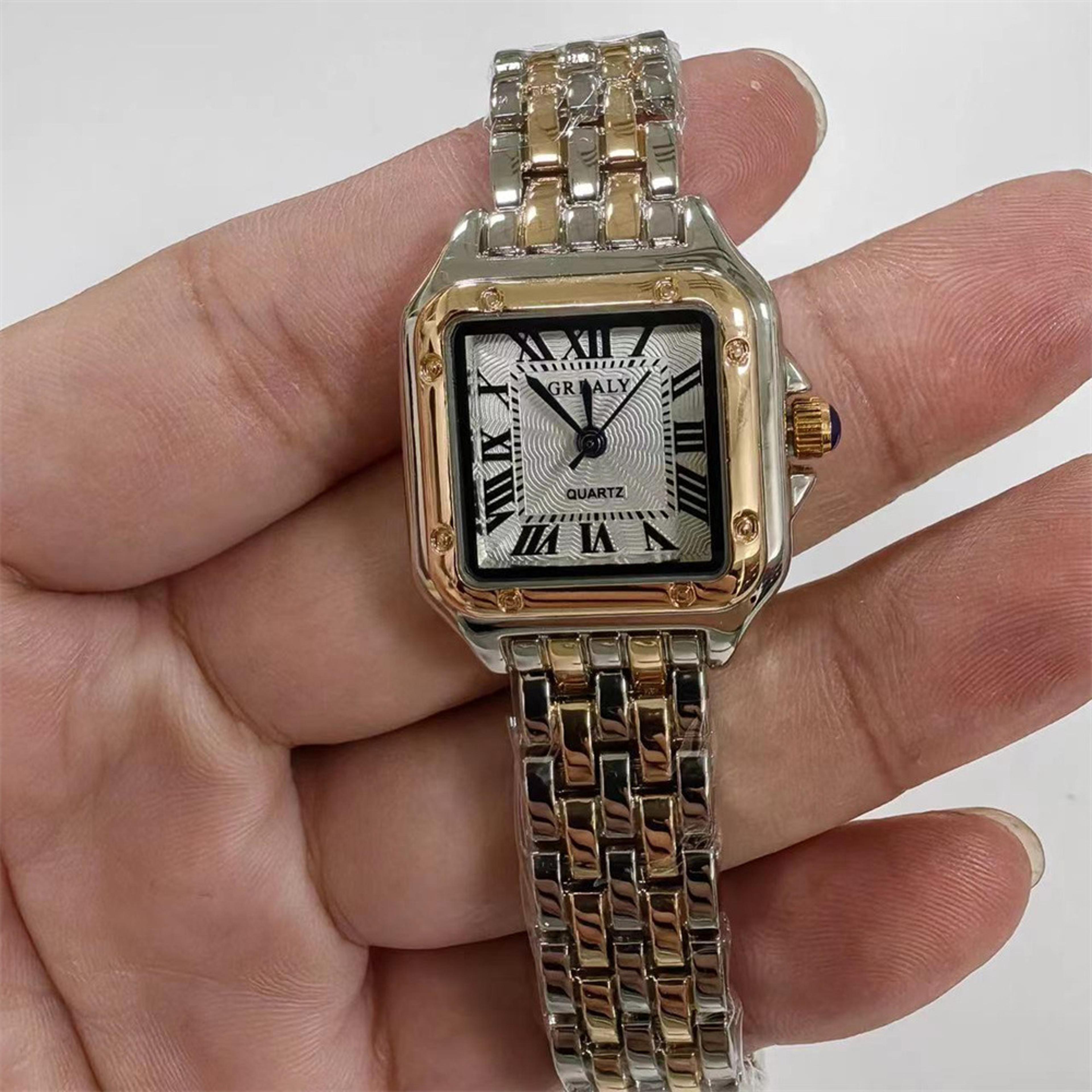 luxe gold stainless steel quartz watch bracelet for women