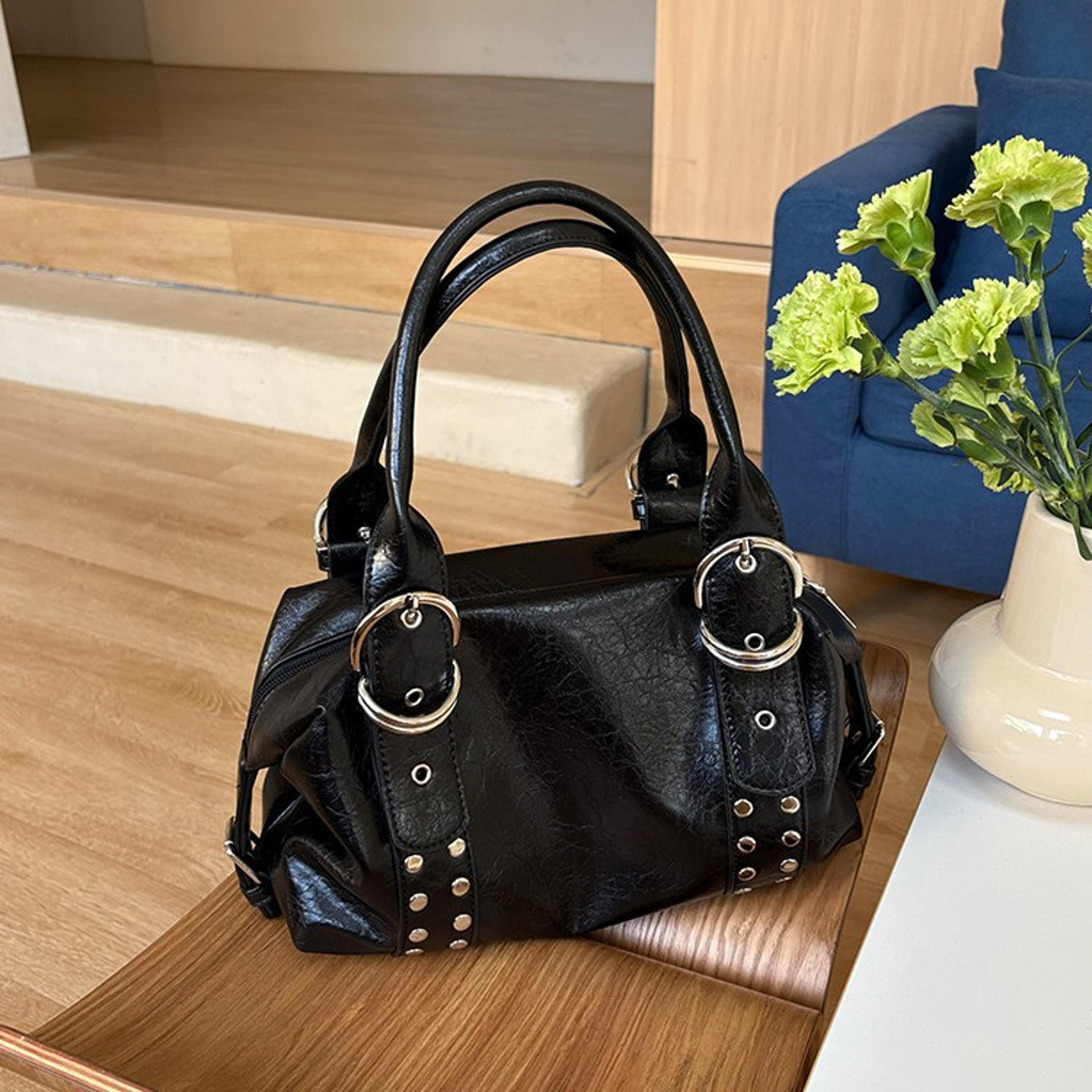 edgy rivet shoulder bag for women pu leather motorcycle underarm handbag