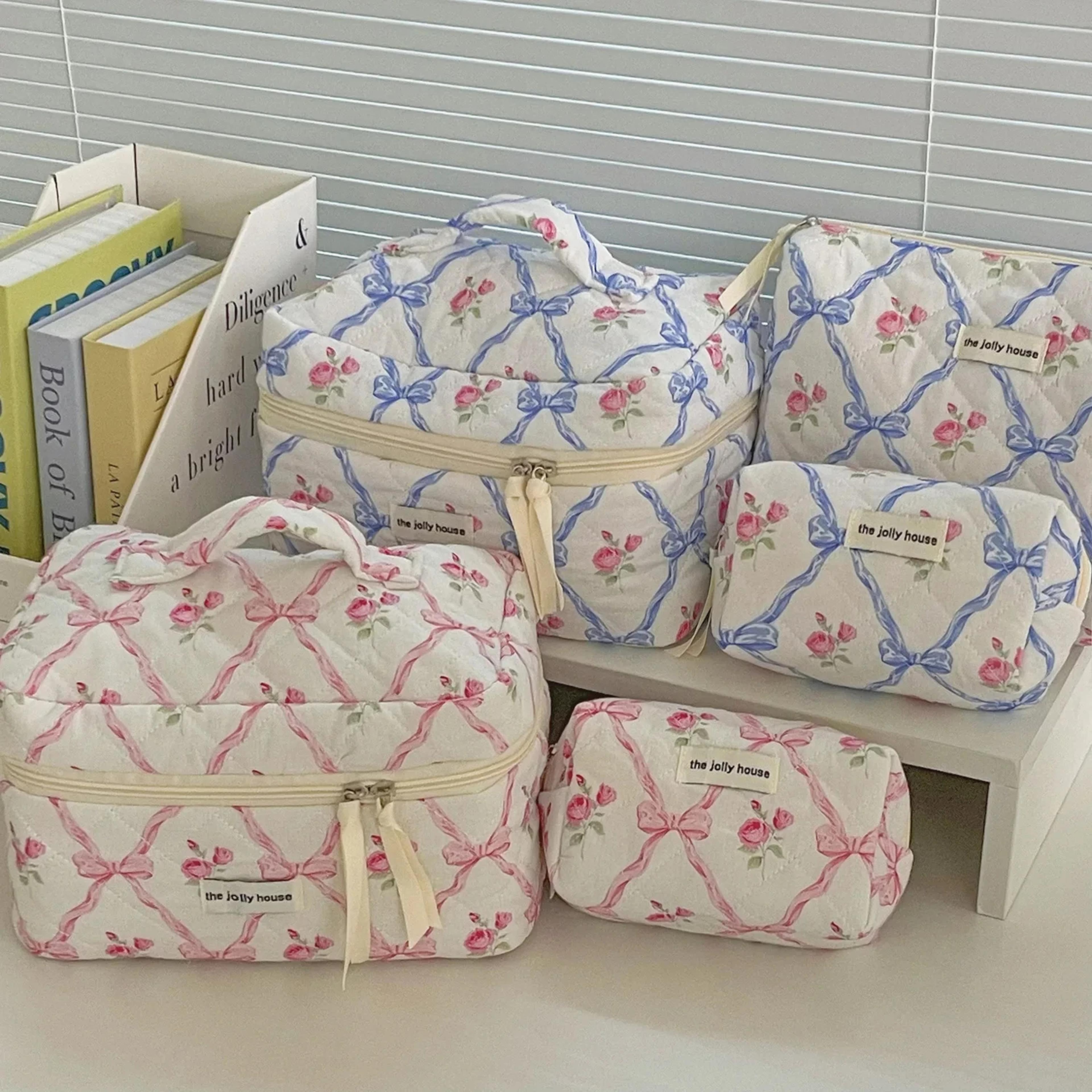 Women Cute Bow Flower Zipper Quilting Cotton Makeup Bag 6