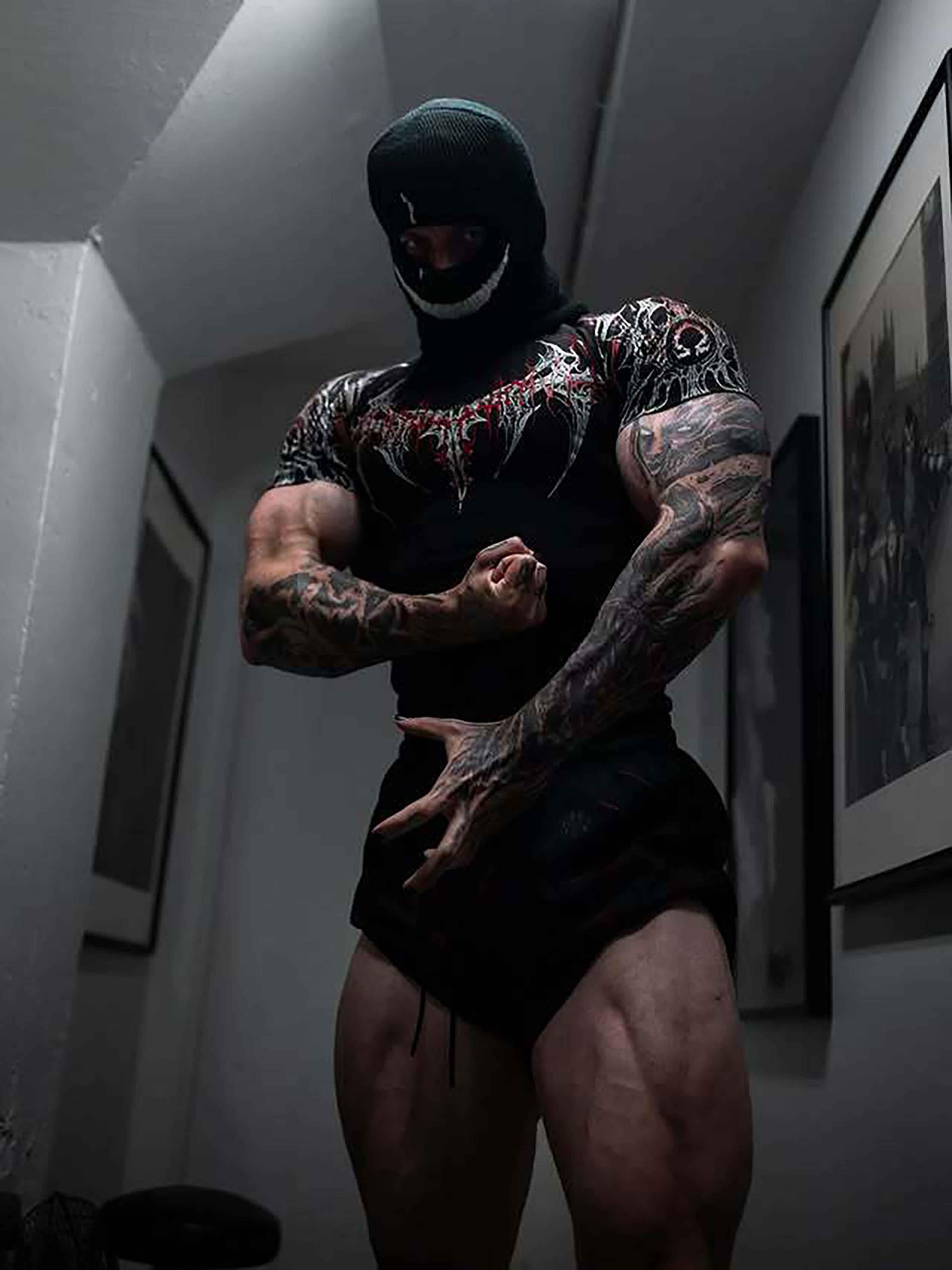 Mens Gothic Print Muscle Tee High Elasticity Gym Workout Shirt 2