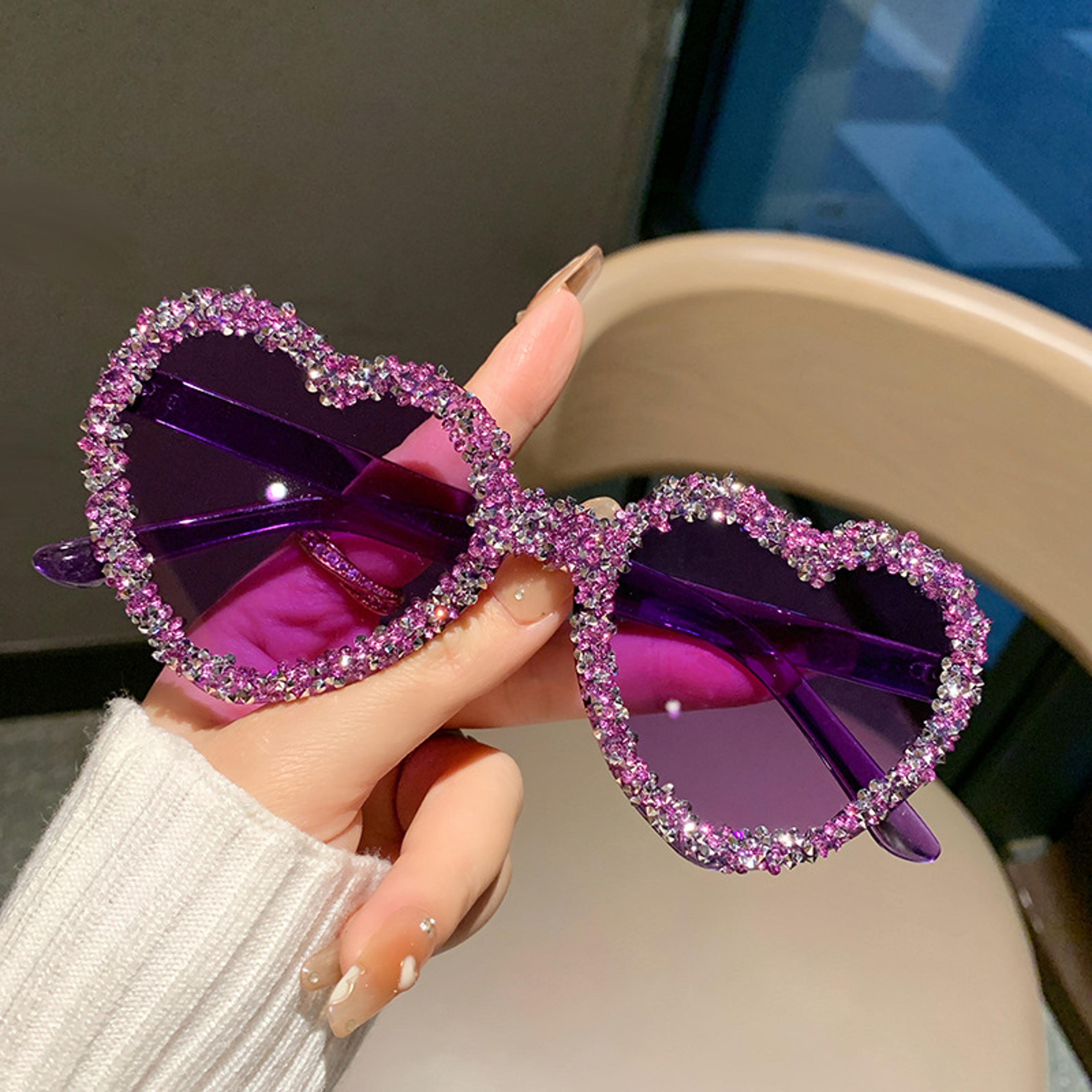 Scarlet Aura Heart Shaped Frameless Rhinestone Sunglasses 1