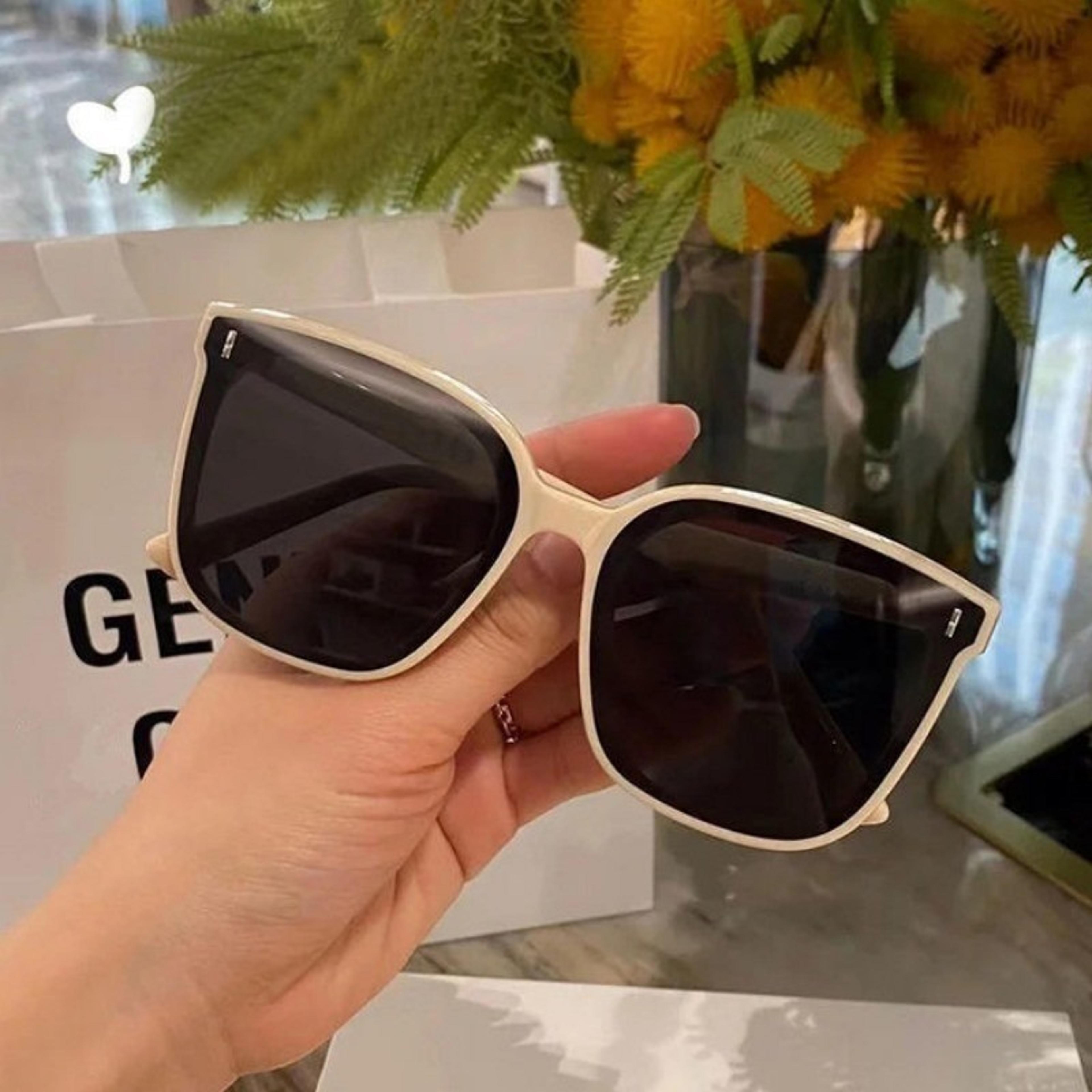 Korean Style Black Square Sunglasses Trendy Unisex Streetwear Eyewear 4