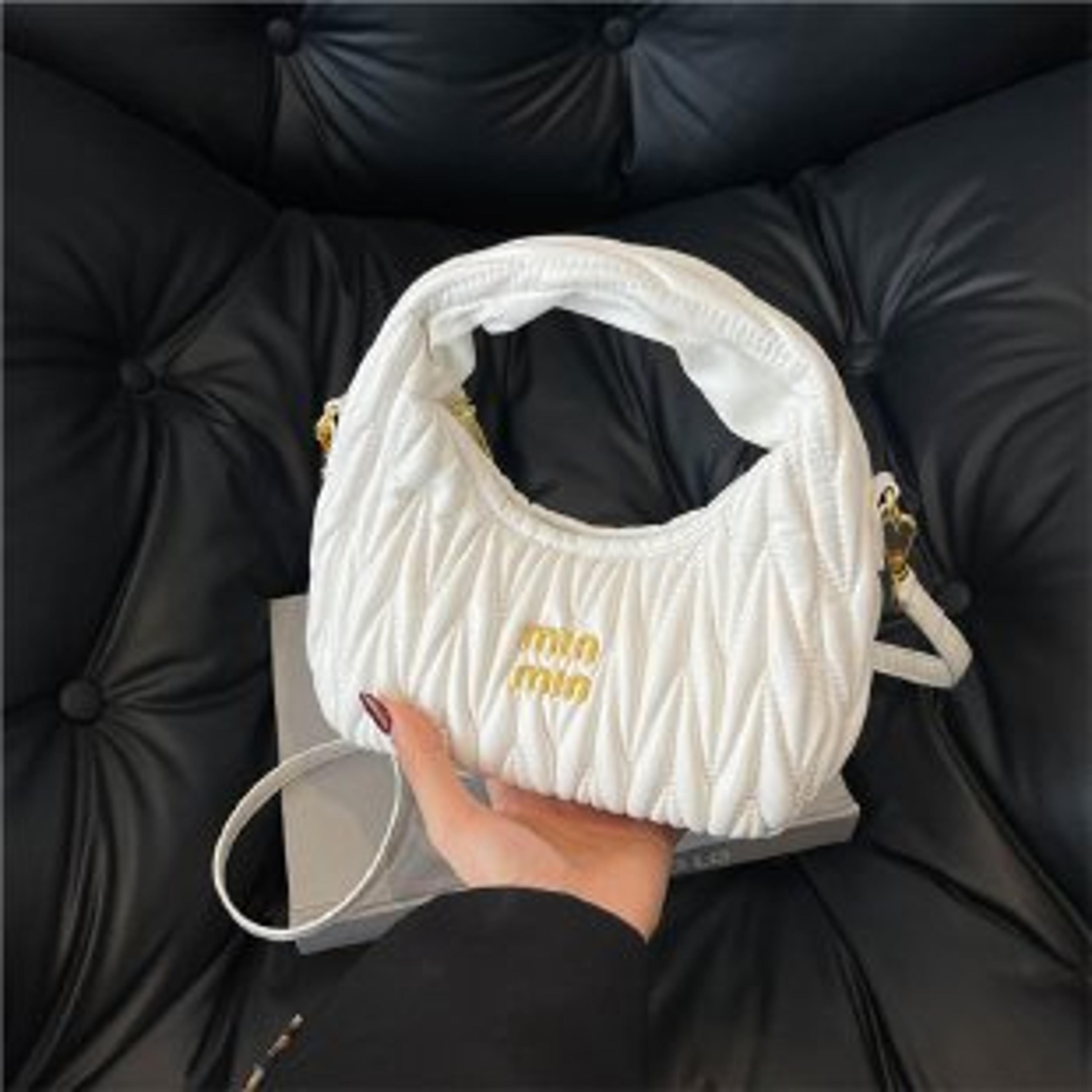 Vintage Luxury Leather Diaper Bag Stylish Designer Tote  Crossbody Messenger For Modern Moms 3