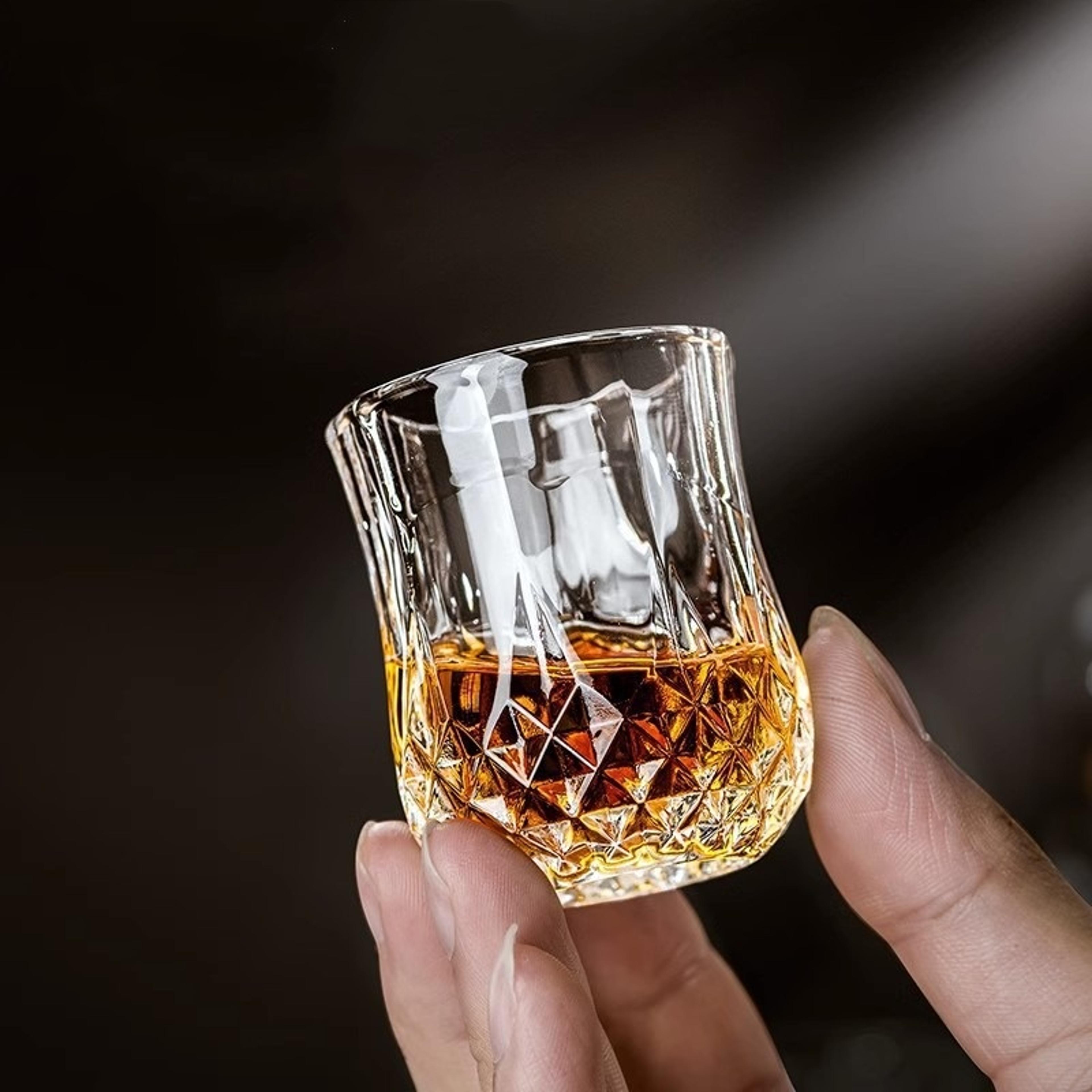 Vintage Relief Whiskey Glass Cup Diamond Shaped Mini Shot Glass Household Bar Drinking Tools 1