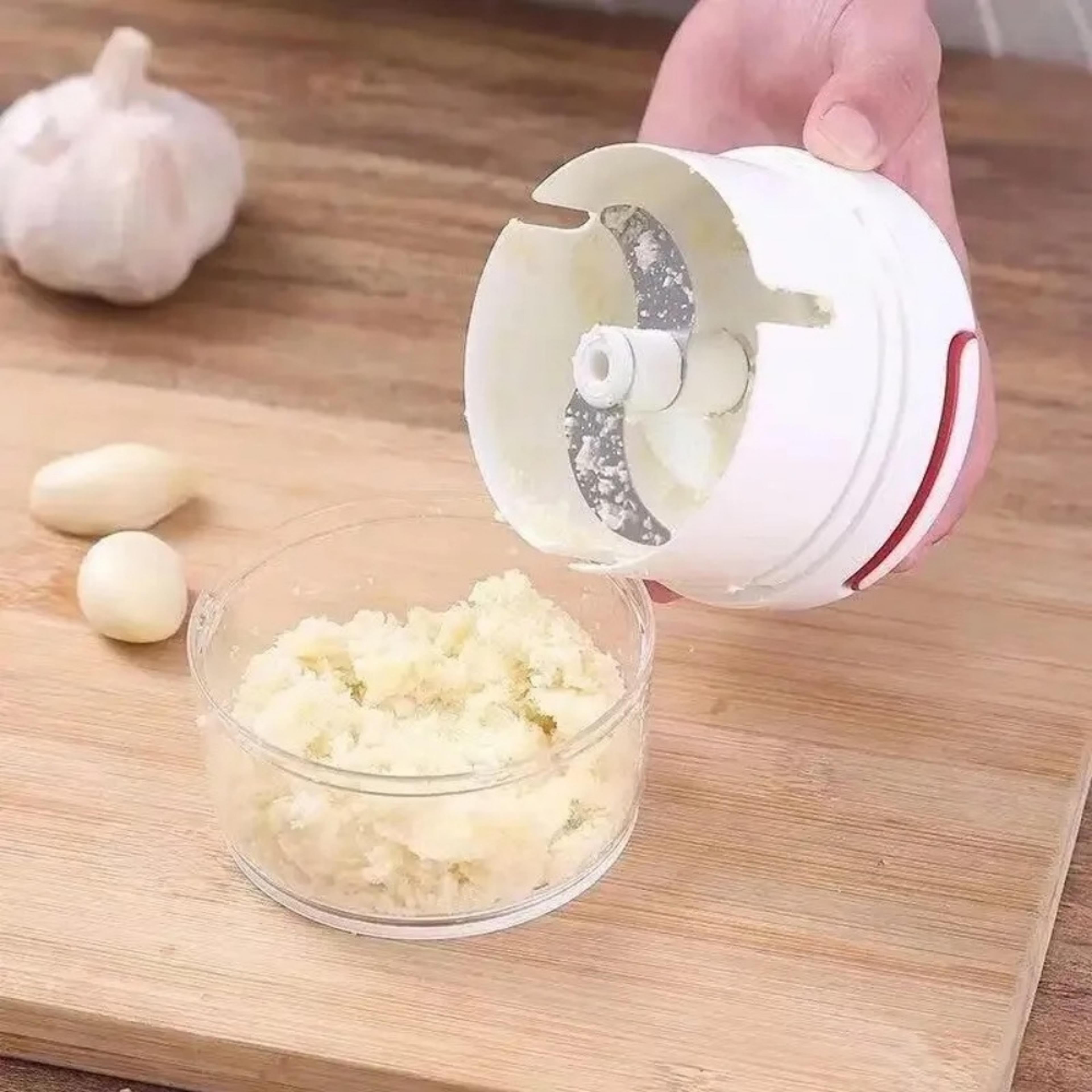 Manual Garlic Masher  Hand Pull Garlic Blender Easy Minced Garlic Kitchen Gadget 1