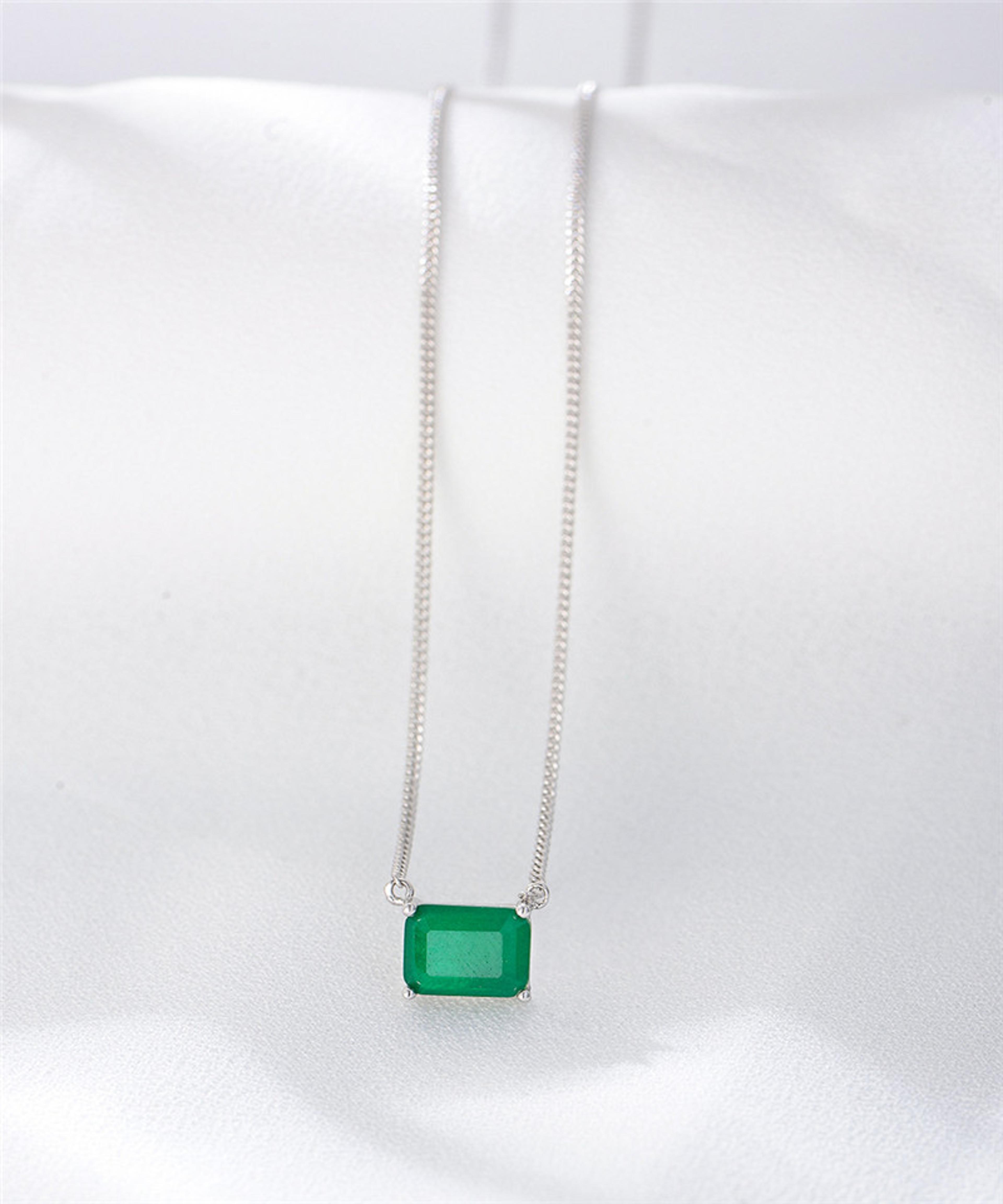 Elegant Green Gemstone Necklace Sterling Silver Pendant With Gold Finish 7
