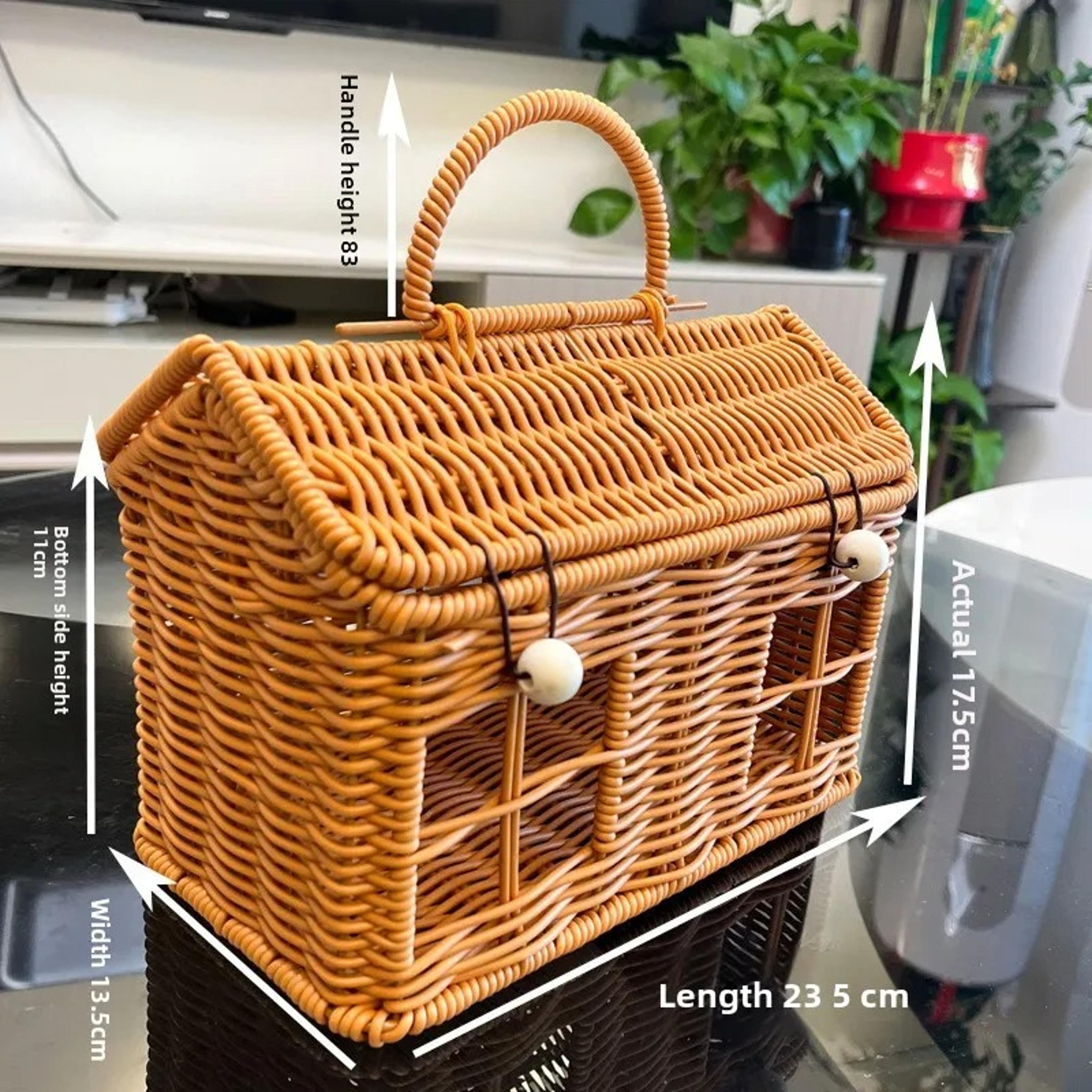 House Shaped Wicker Storage Basket With Lid And Folding Handle 2