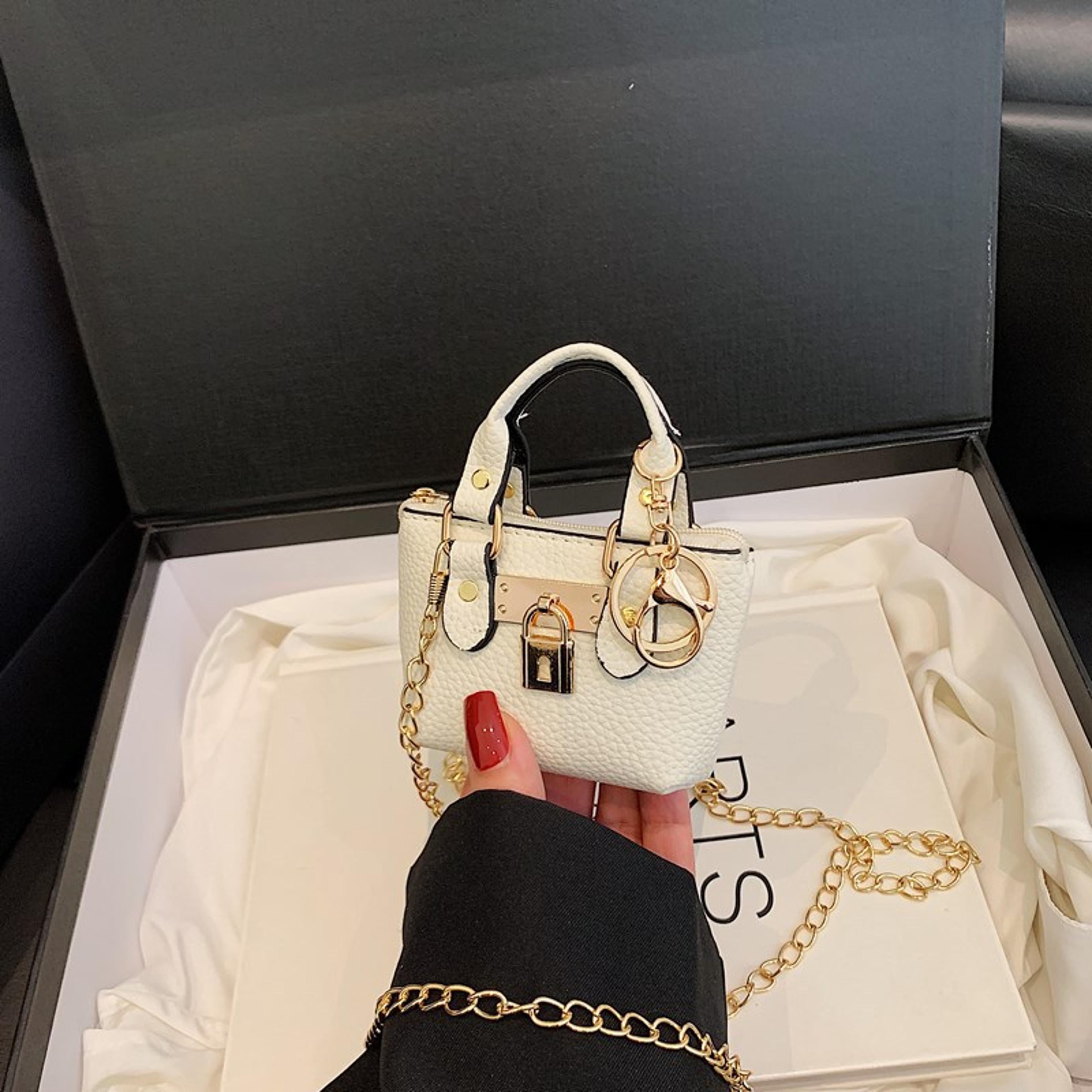 Mini Lock Mini Purse Keychain With Chain Strap Lipstick And Earbud Holder 7