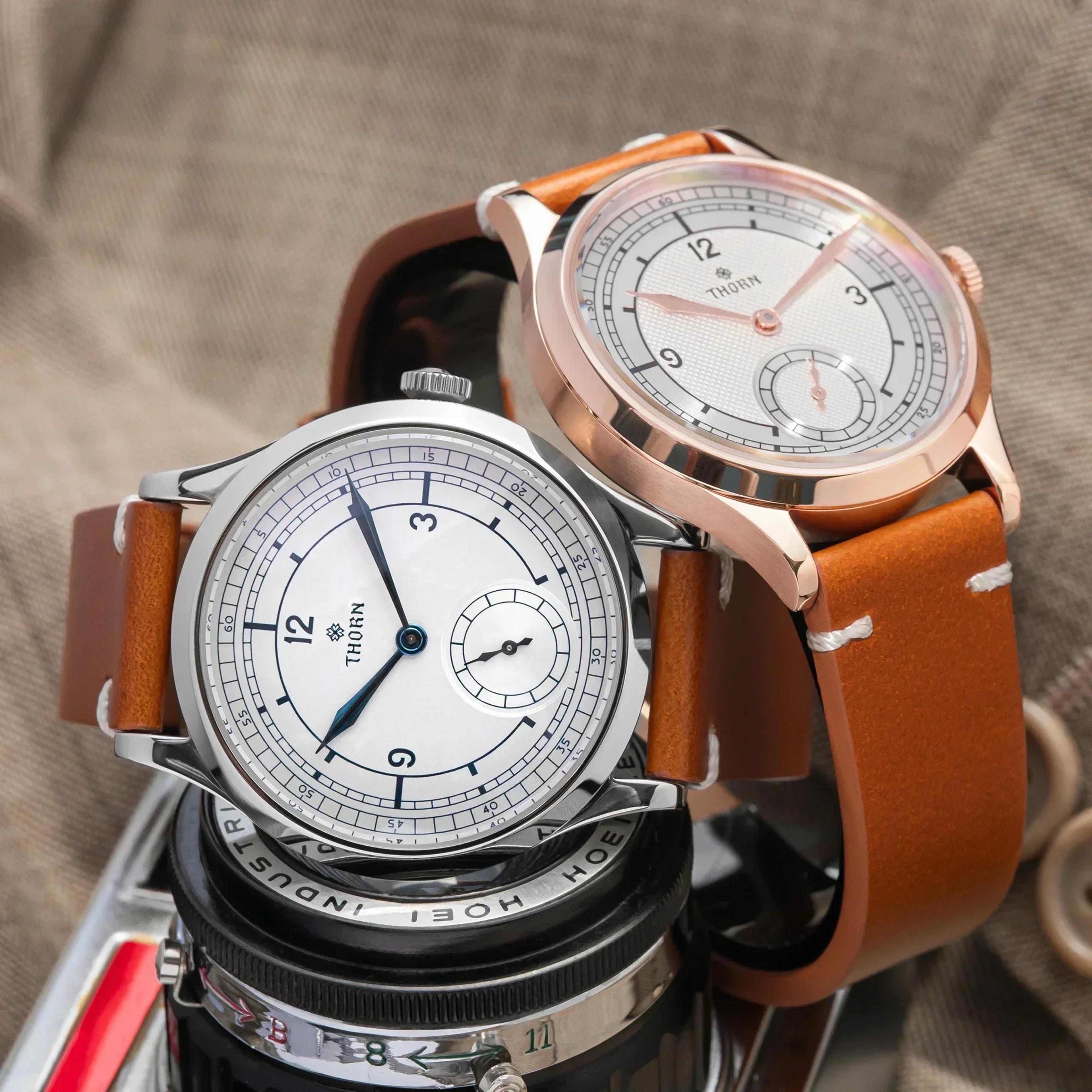 Sapphire Crystal Quartz Dress Watch 3