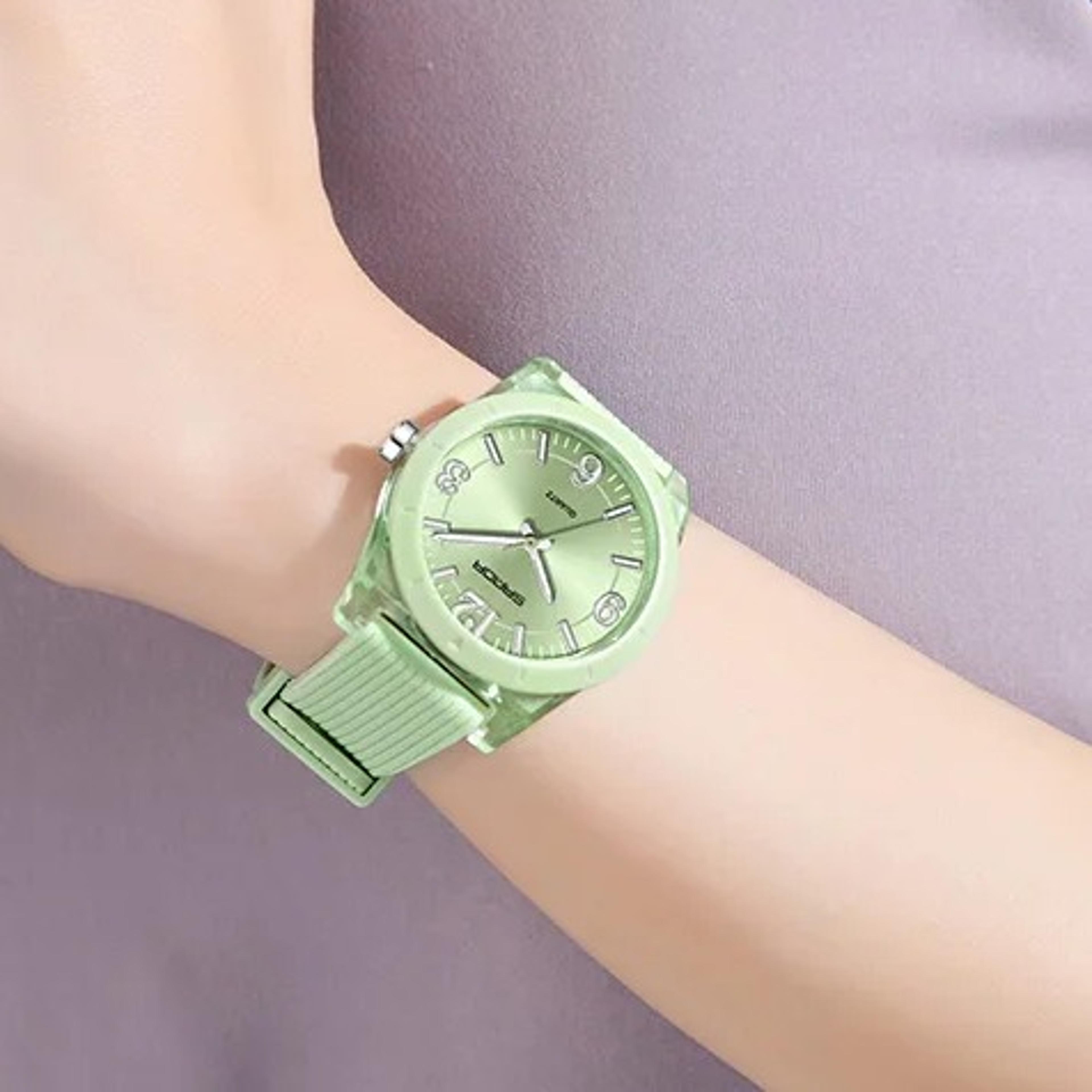 kids waterproof quartz watch with luminous hands and transparent case