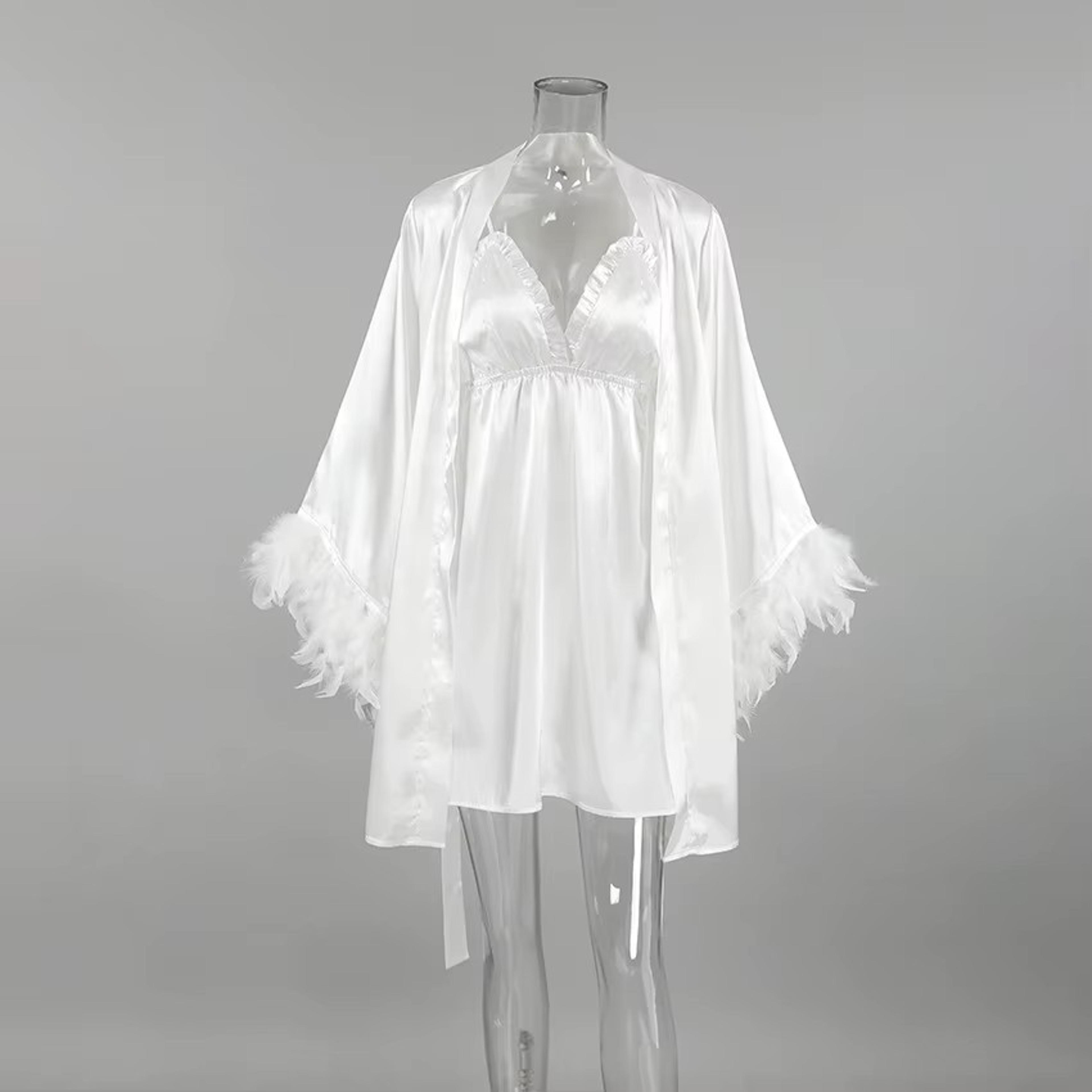 Elegant Wedding Bride Robe Sexy Rayon Morning Gown Feather Kimono Bathrobe Sleepwear For Brides 2