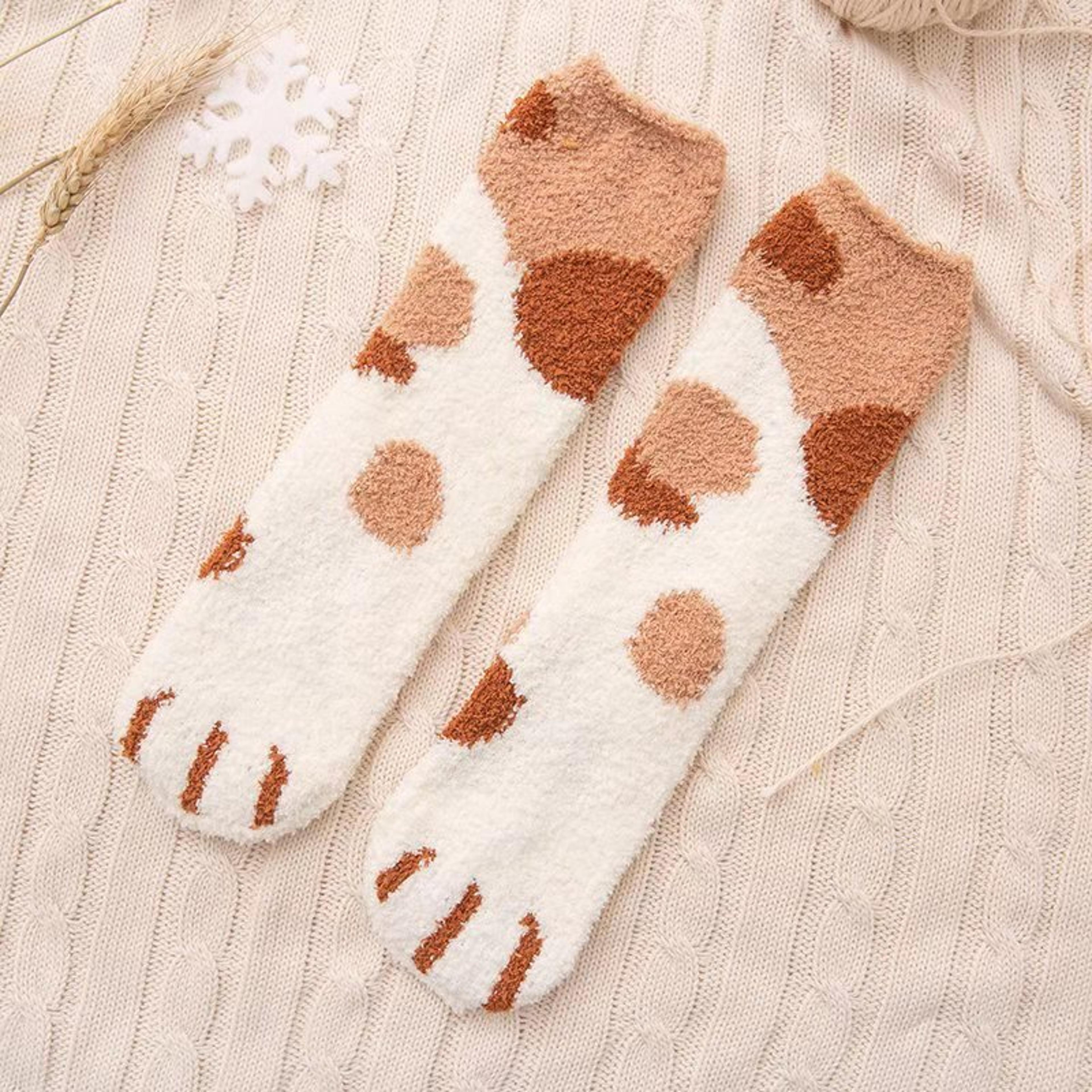 Women Winter Warm Fluffy Socks Thick Coral Fleece Home Socks Cute Animal Claw Cat Paw Footprint Fuz 10