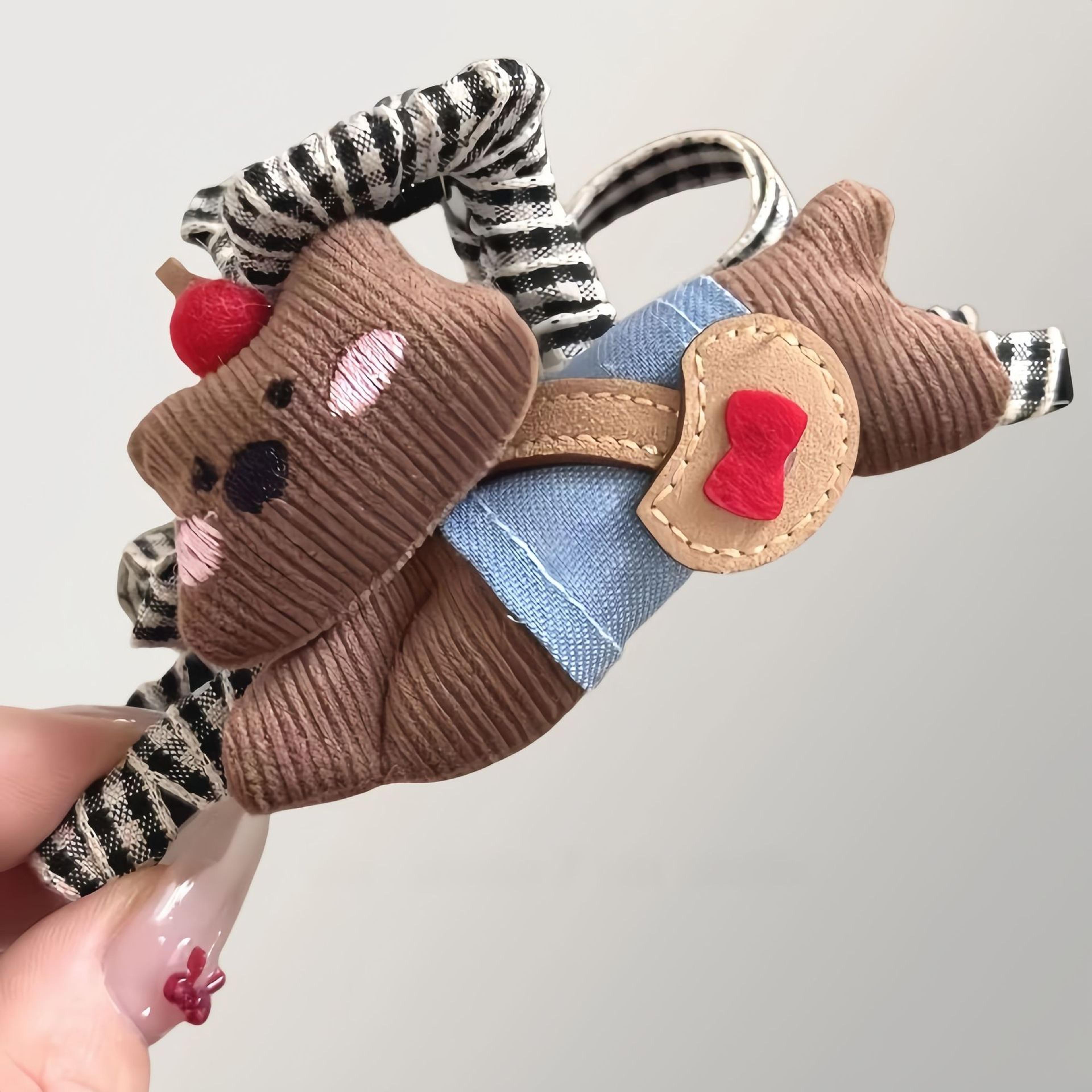 Womens New Claw Clips Cartoon Dog Bow Hair Clip Fun Shark Clip Doll Claw Clip Sweet Style Hair Acce 8